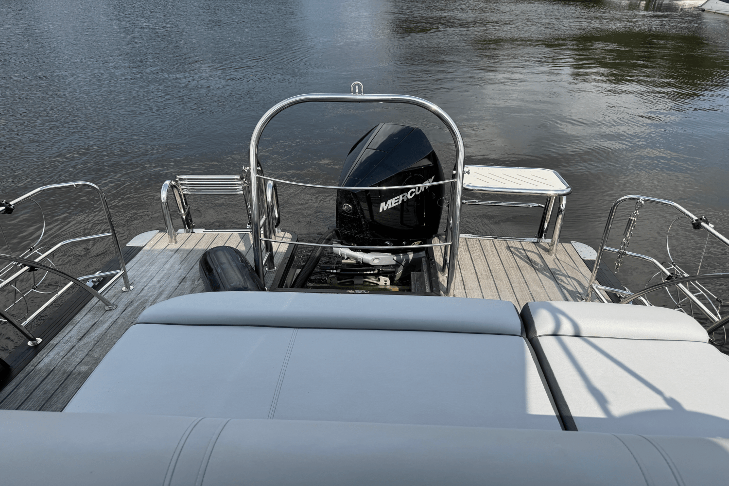 2020 Harris 230 SOLSTICE Image Thumbnail #29