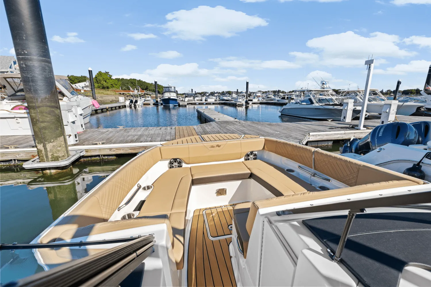2025 Sea Ray SDX 270 Outboard Image Thumbnail #30