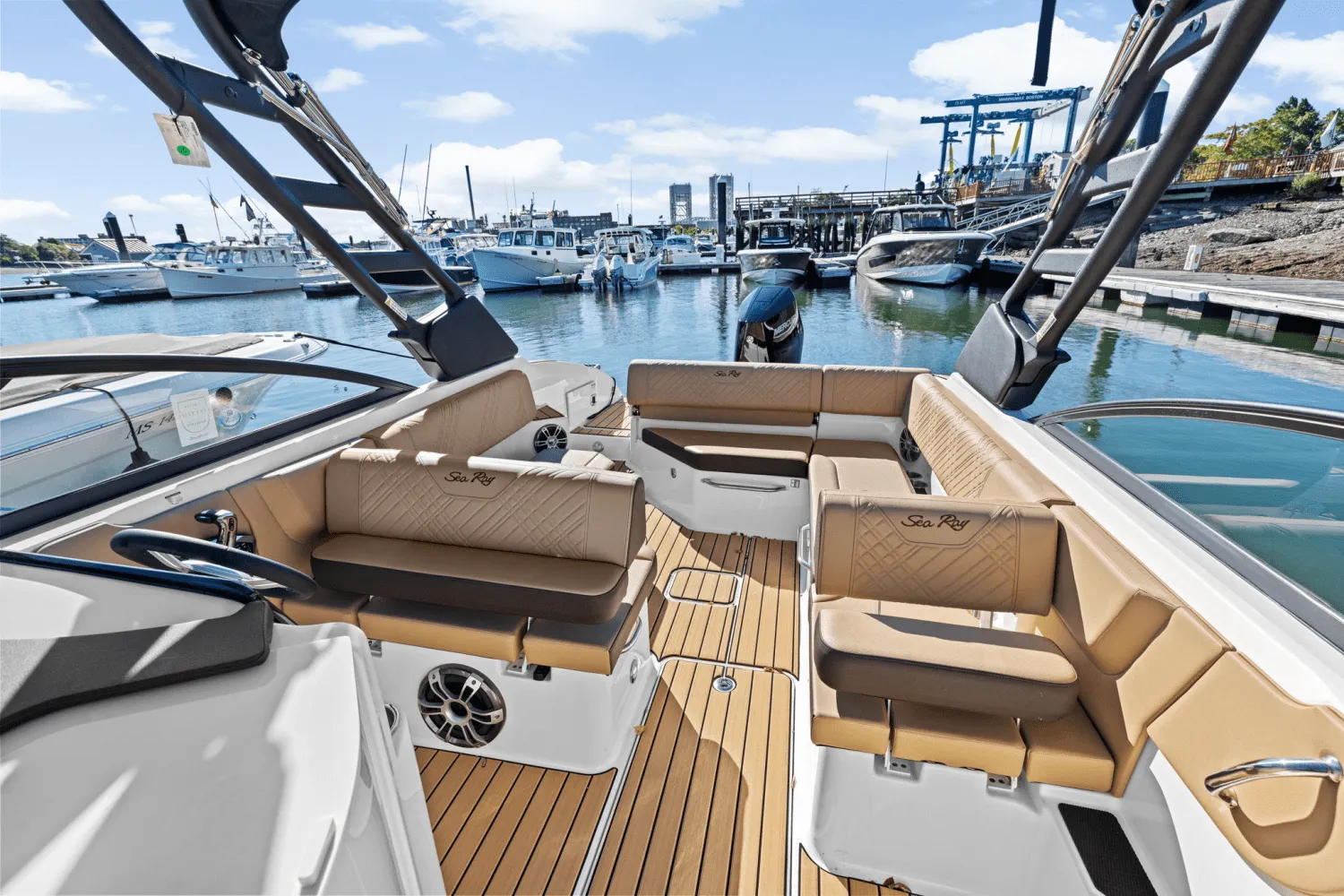 2025 Sea Ray SDX 270 Outboard Image Thumbnail #14