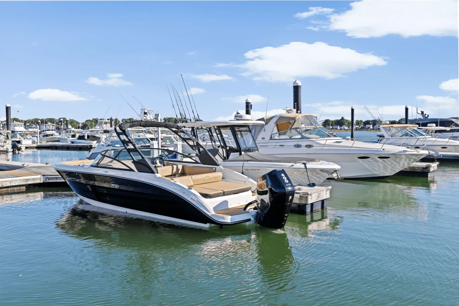 2025 Sea Ray SDX 270 Outboard Image Thumbnail #3