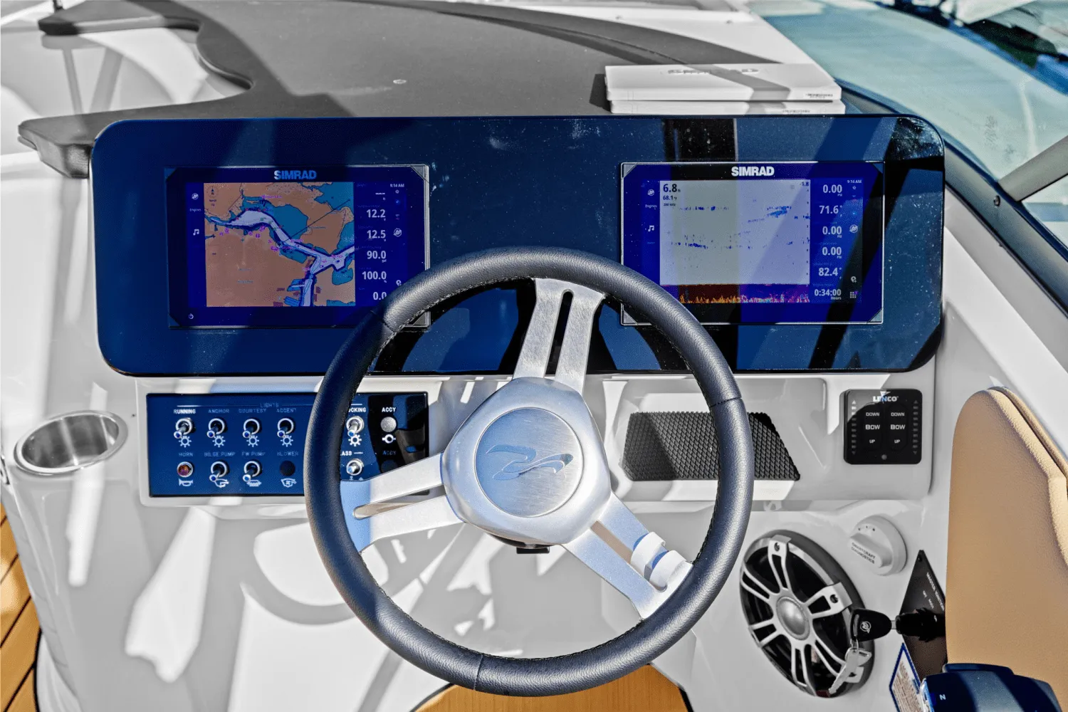 2025 Sea Ray SDX 270 Outboard Image Thumbnail #23