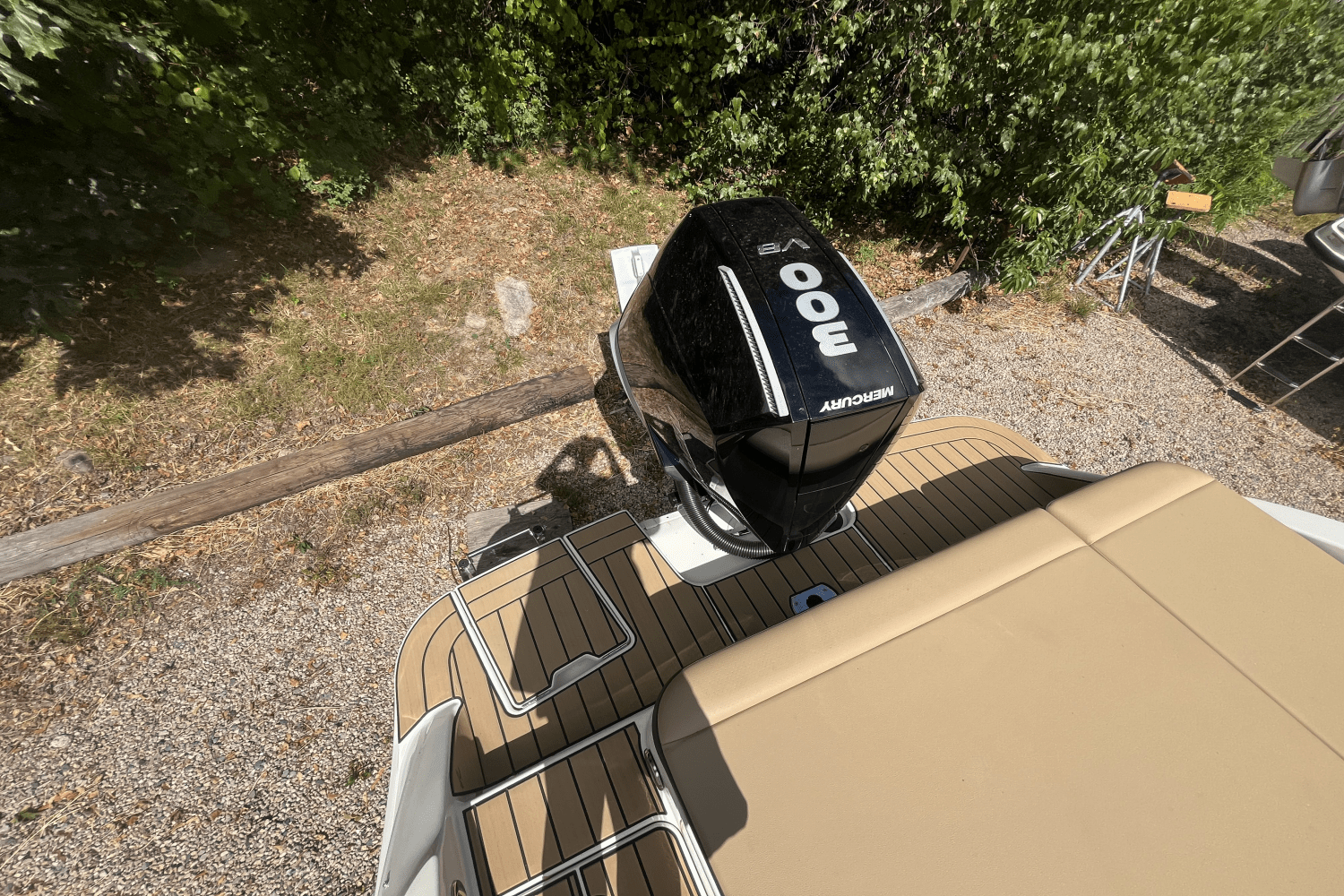 2025 Sea Ray SDX 270 Outboard Image Thumbnail #2