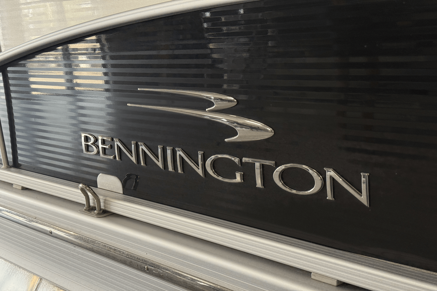 2014 Bennington 2575 RCW Image Thumbnail #13