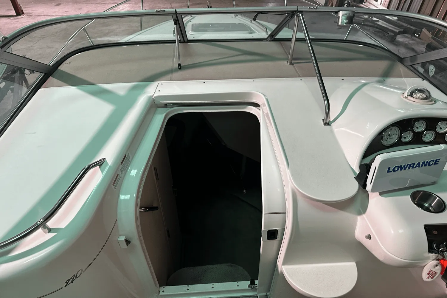 2001 Larson CABRIO 270 Image Thumbnail #13