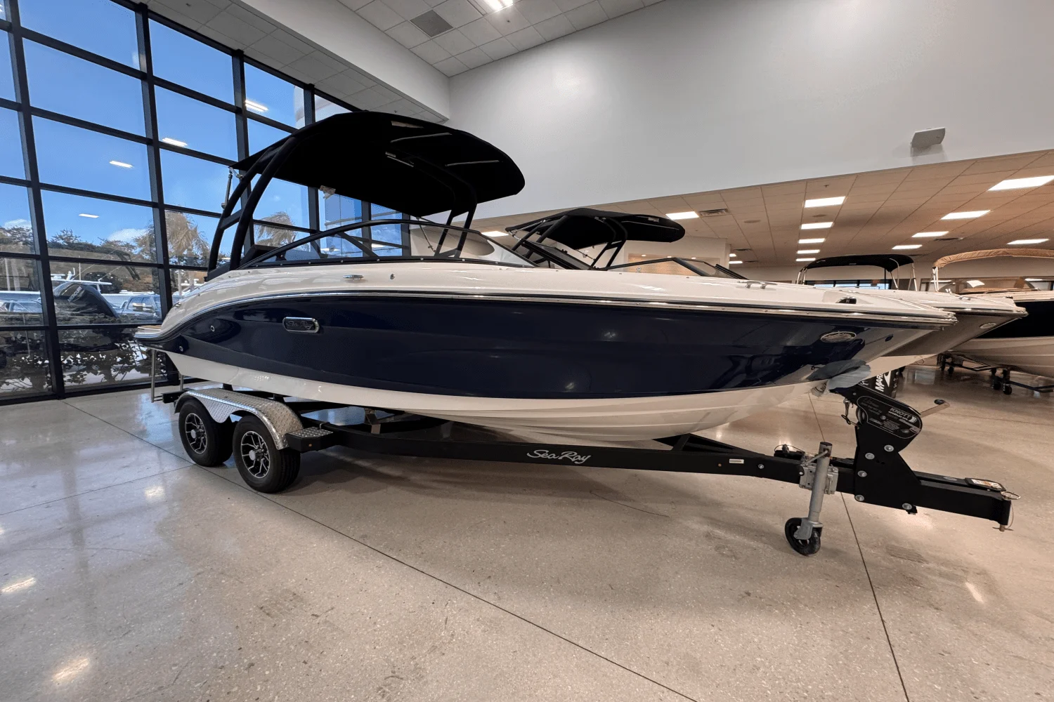 2025 Sea Ray SPX 190 Outboard Image Thumbnail #20