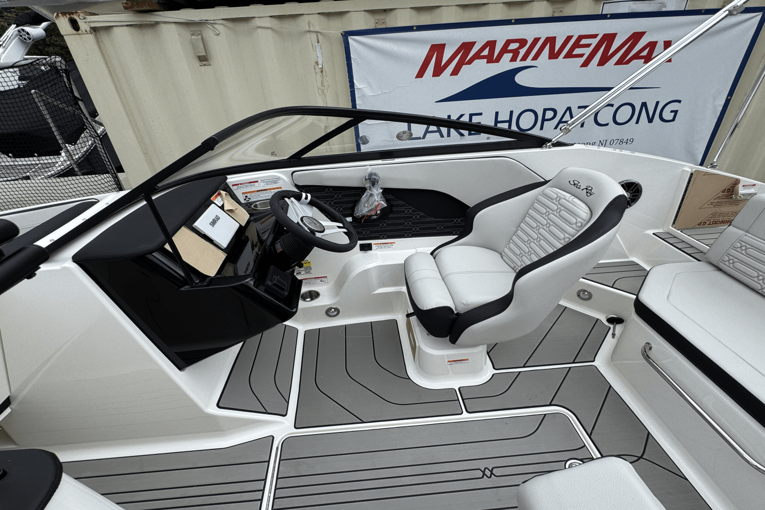 2025 Sea Ray SPX 190 Image Thumbnail #29