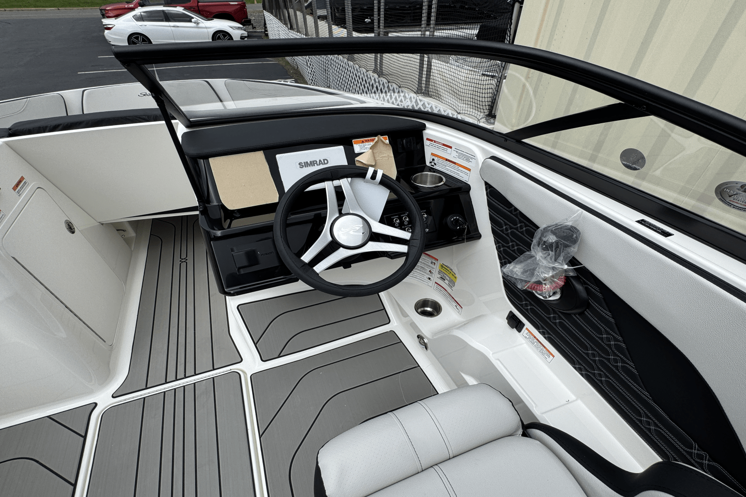 2025 Sea Ray SPX 190 Image Thumbnail #22