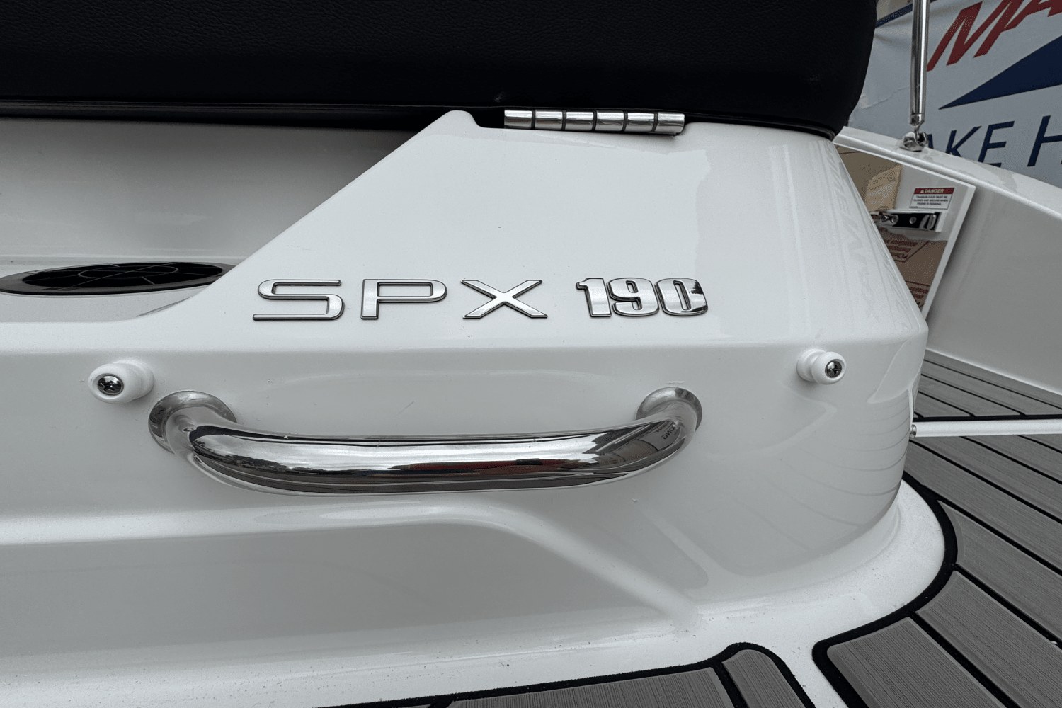 2025 Sea Ray SPX 190 Image Thumbnail #34