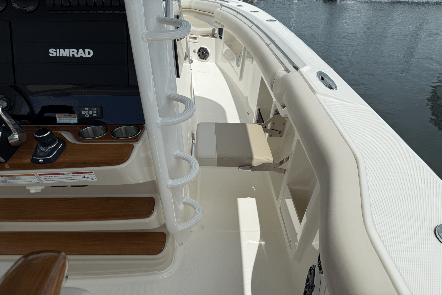2024 Boston Whaler 380 Outrage Image Thumbnail #18