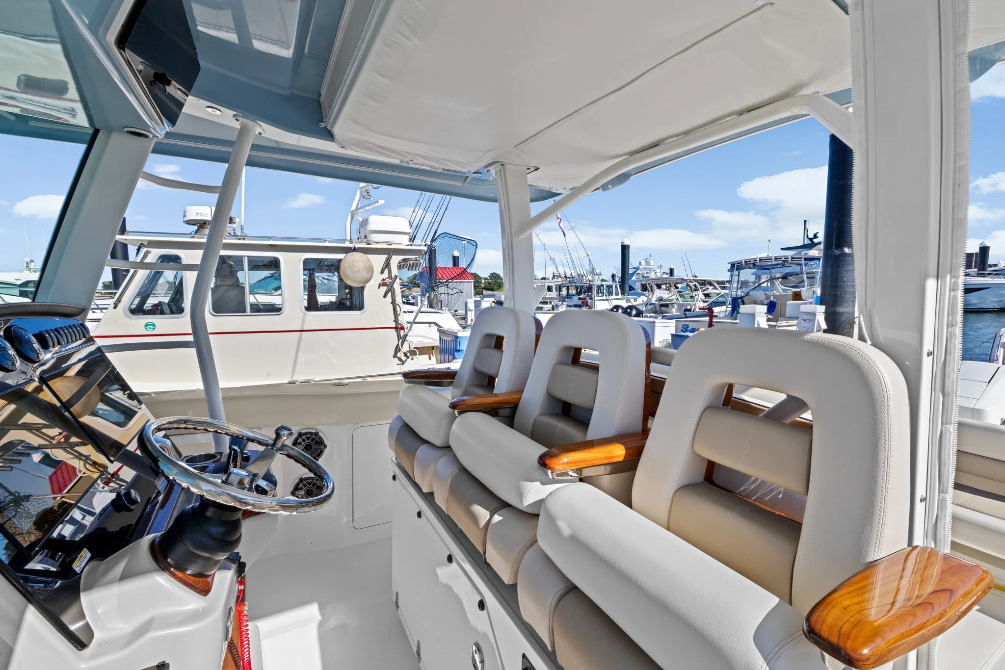 2024 Boston Whaler 380 Outrage Image Thumbnail #21