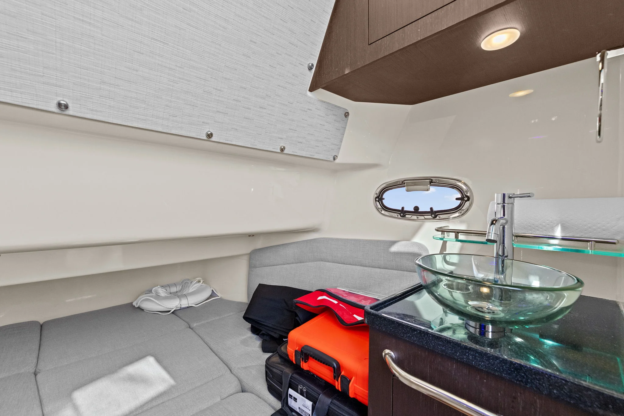 2024 Boston Whaler 380 Outrage Image Thumbnail #35