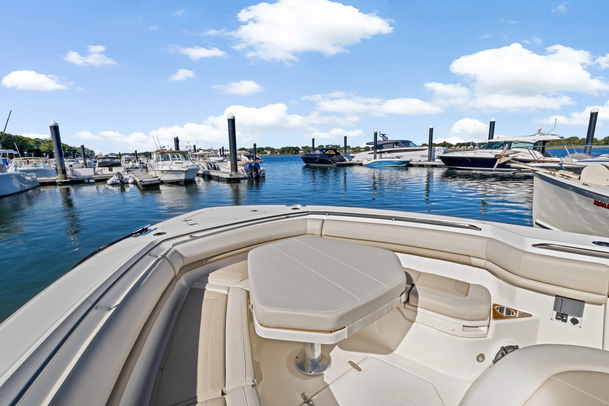 2024 Boston Whaler 380 Outrage Image Thumbnail #40