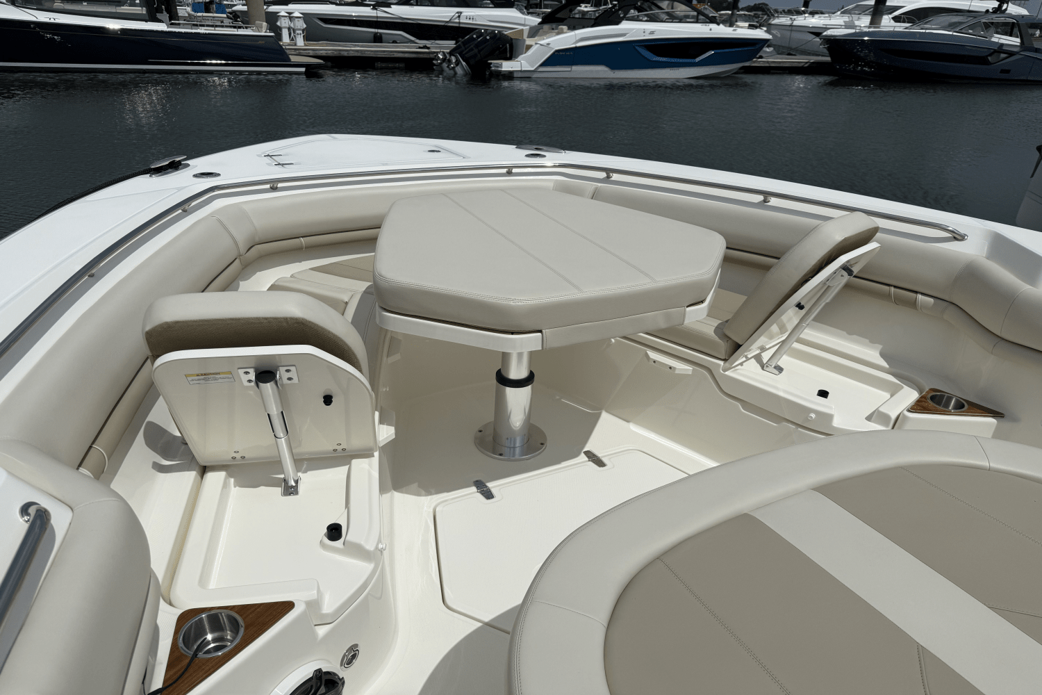 2024 Boston Whaler 380 Outrage Image Thumbnail #24