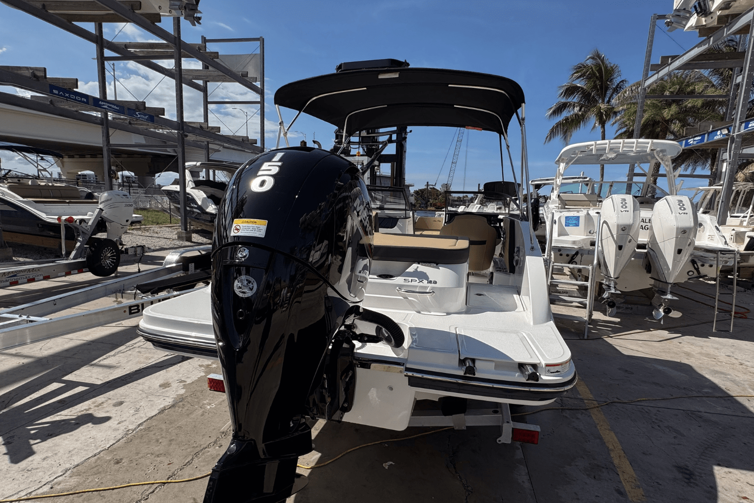 2025 Sea Ray SPX 190 Outboard Image Thumbnail #16