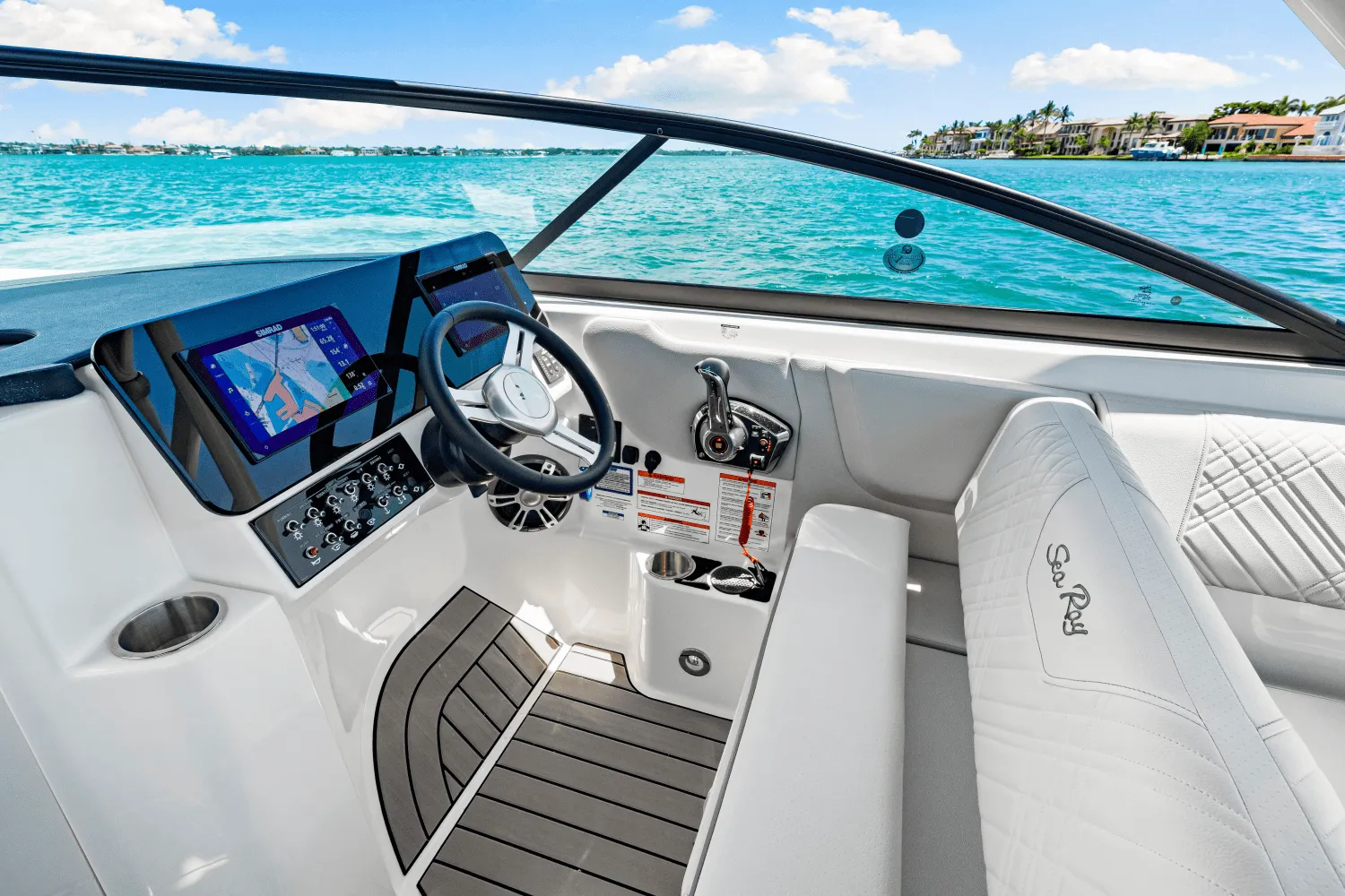 2025 Sea Ray SDX 270 Outboard Image Thumbnail #41