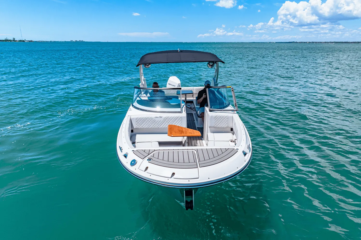 2025 Sea Ray SDX 270 Outboard Image Thumbnail #11