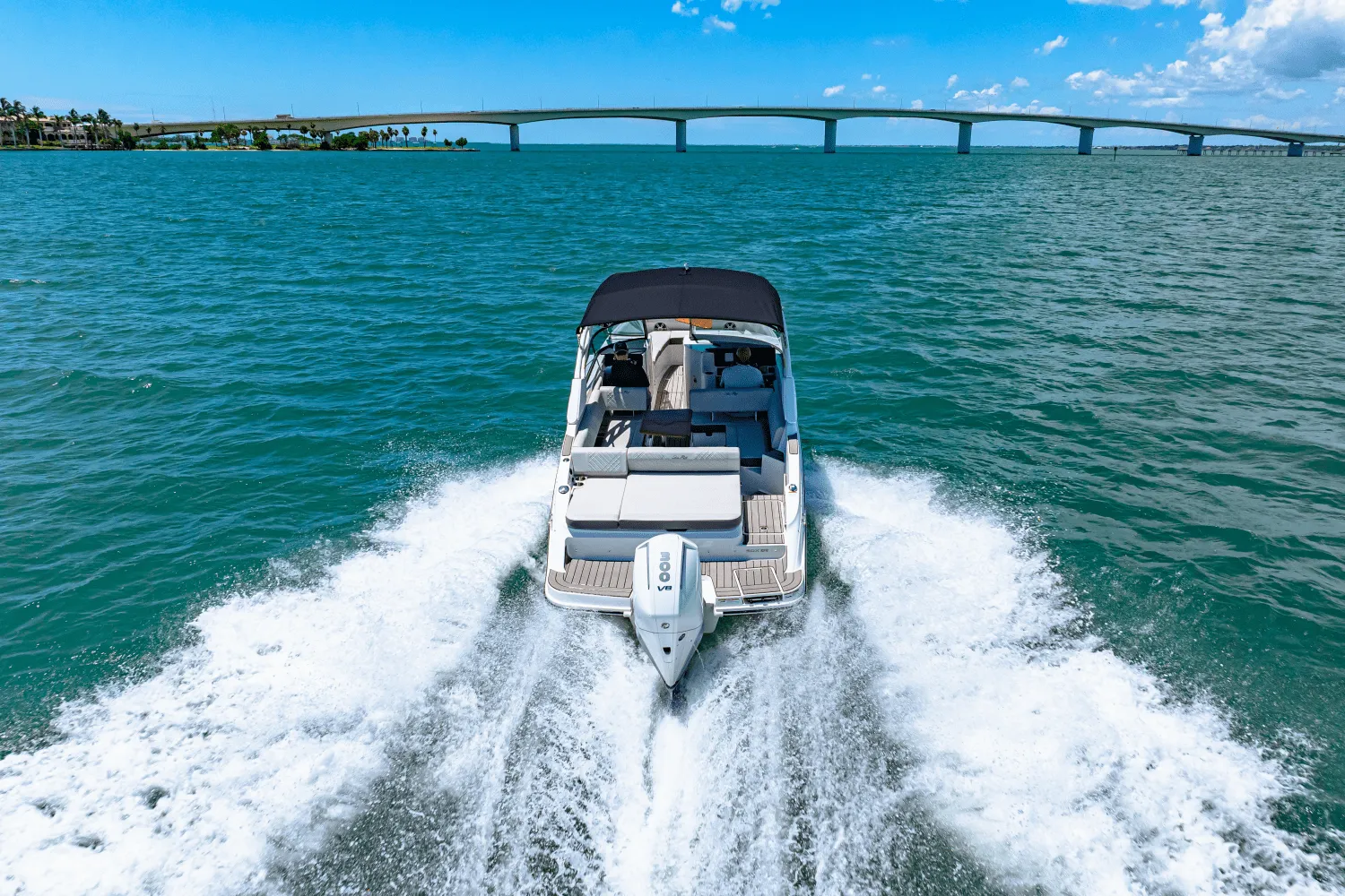 2025 Sea Ray SDX 270 Outboard Image Thumbnail #28