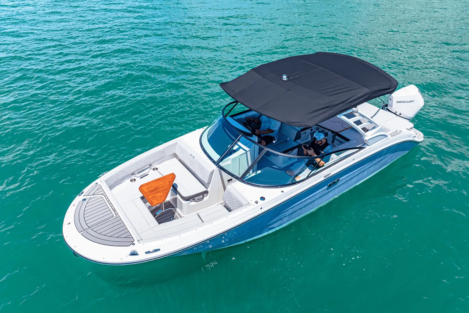 2025 Sea Ray SDX 270 Outboard Image Thumbnail #6