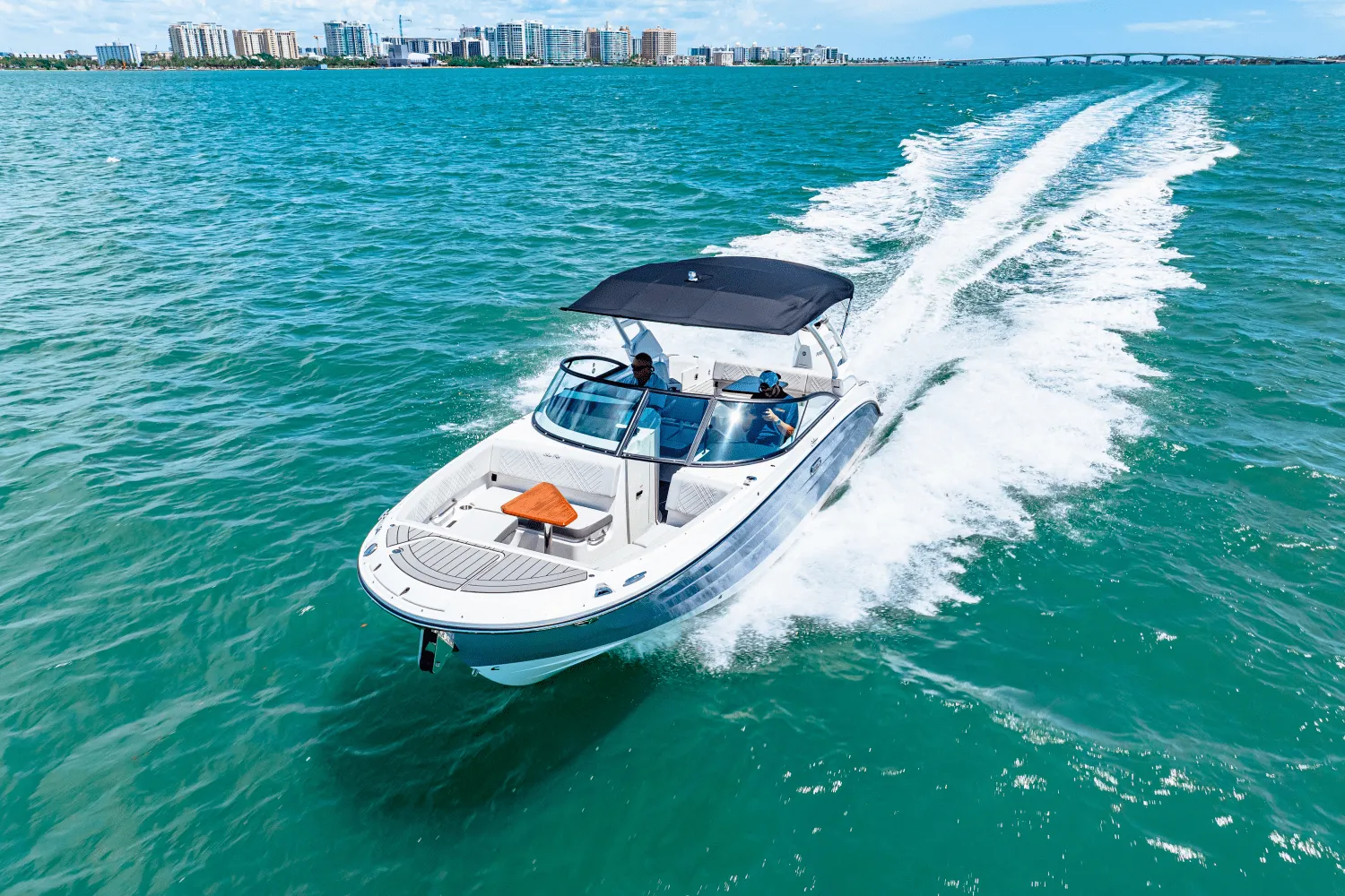 2025 Sea Ray SDX 270 Outboard Image Thumbnail #26