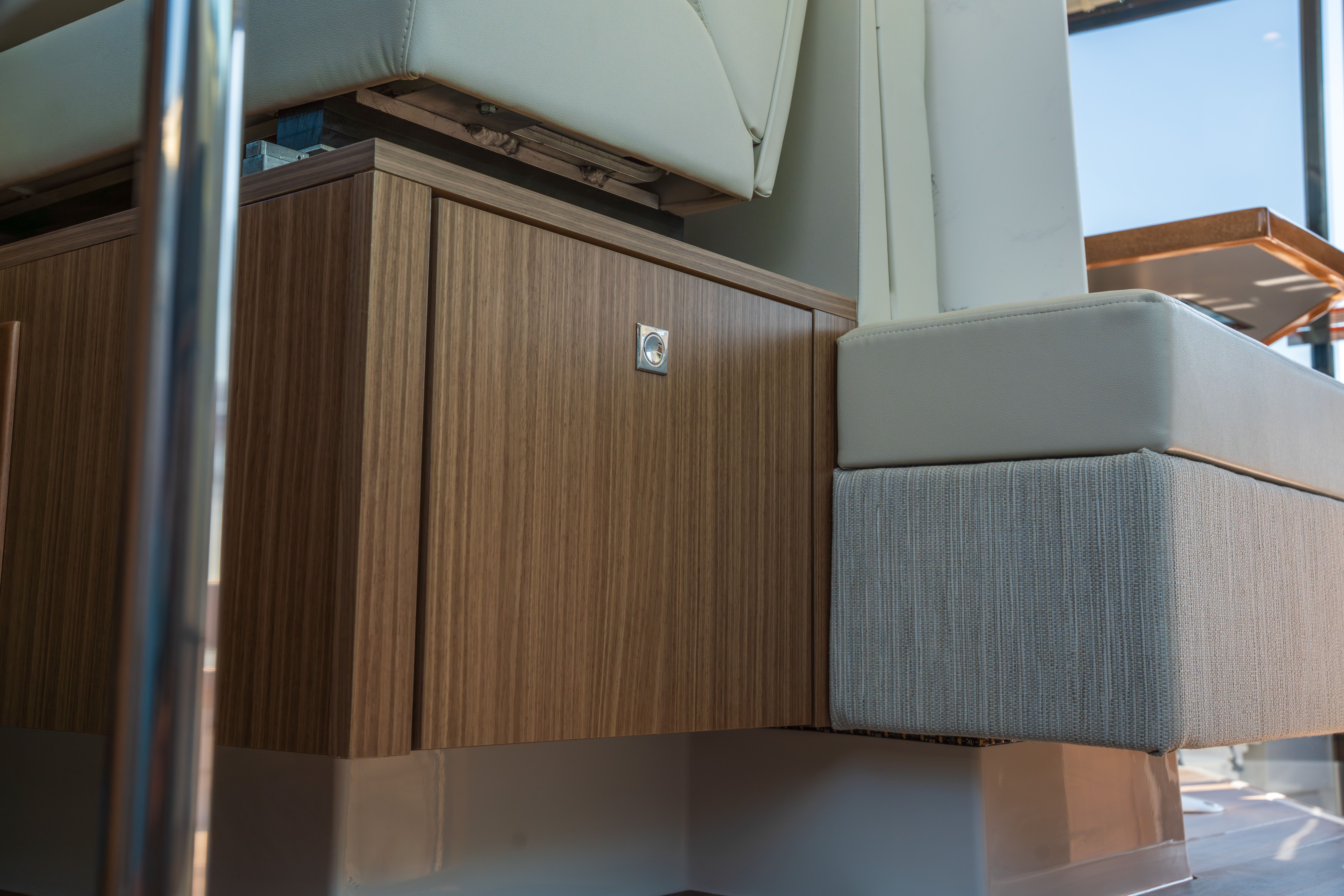 2026 Cruisers Yachts 42 Cantius Image Thumbnail #34