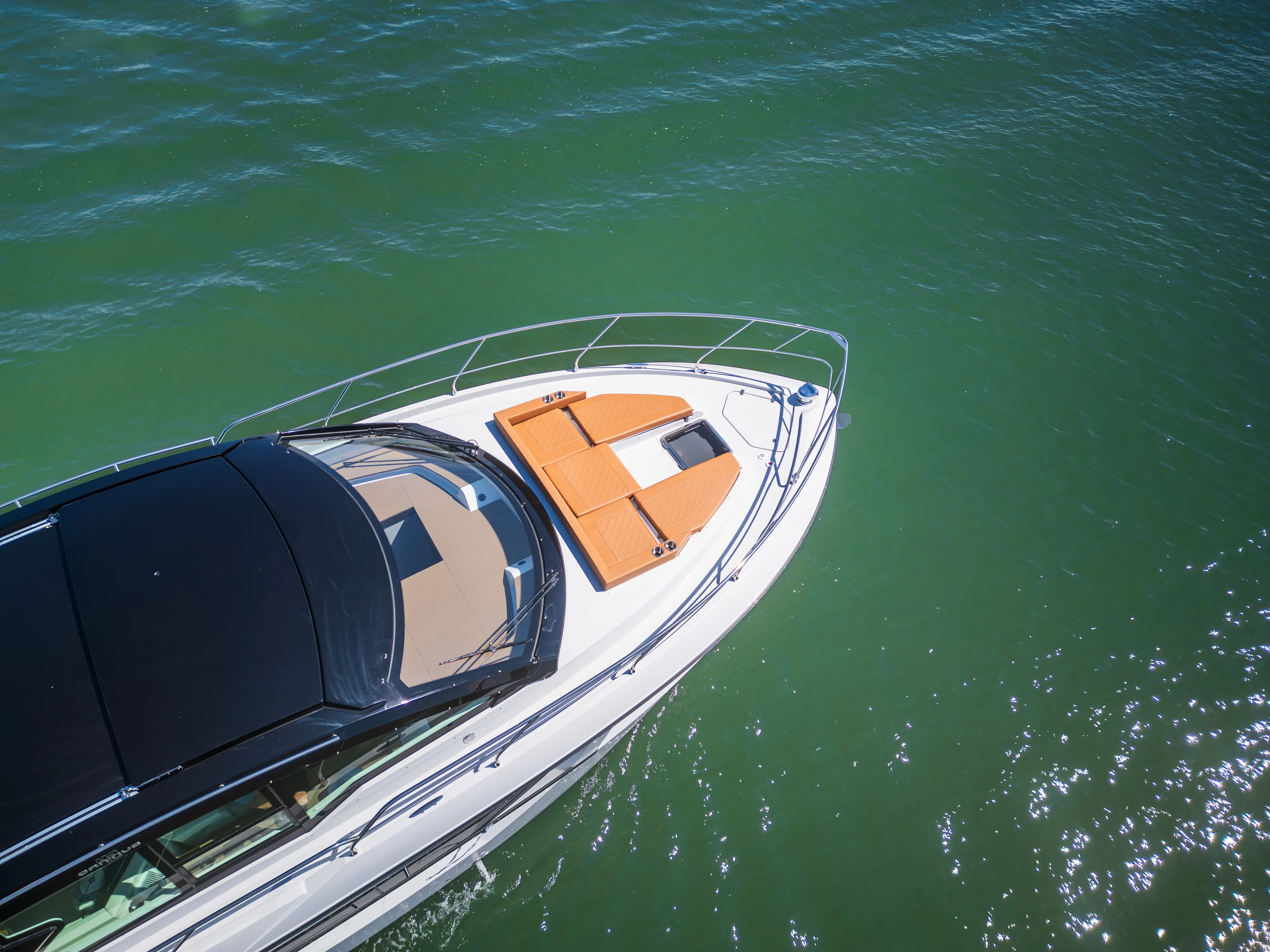 2026 Cruisers Yachts 42 Cantius Image Thumbnail #5