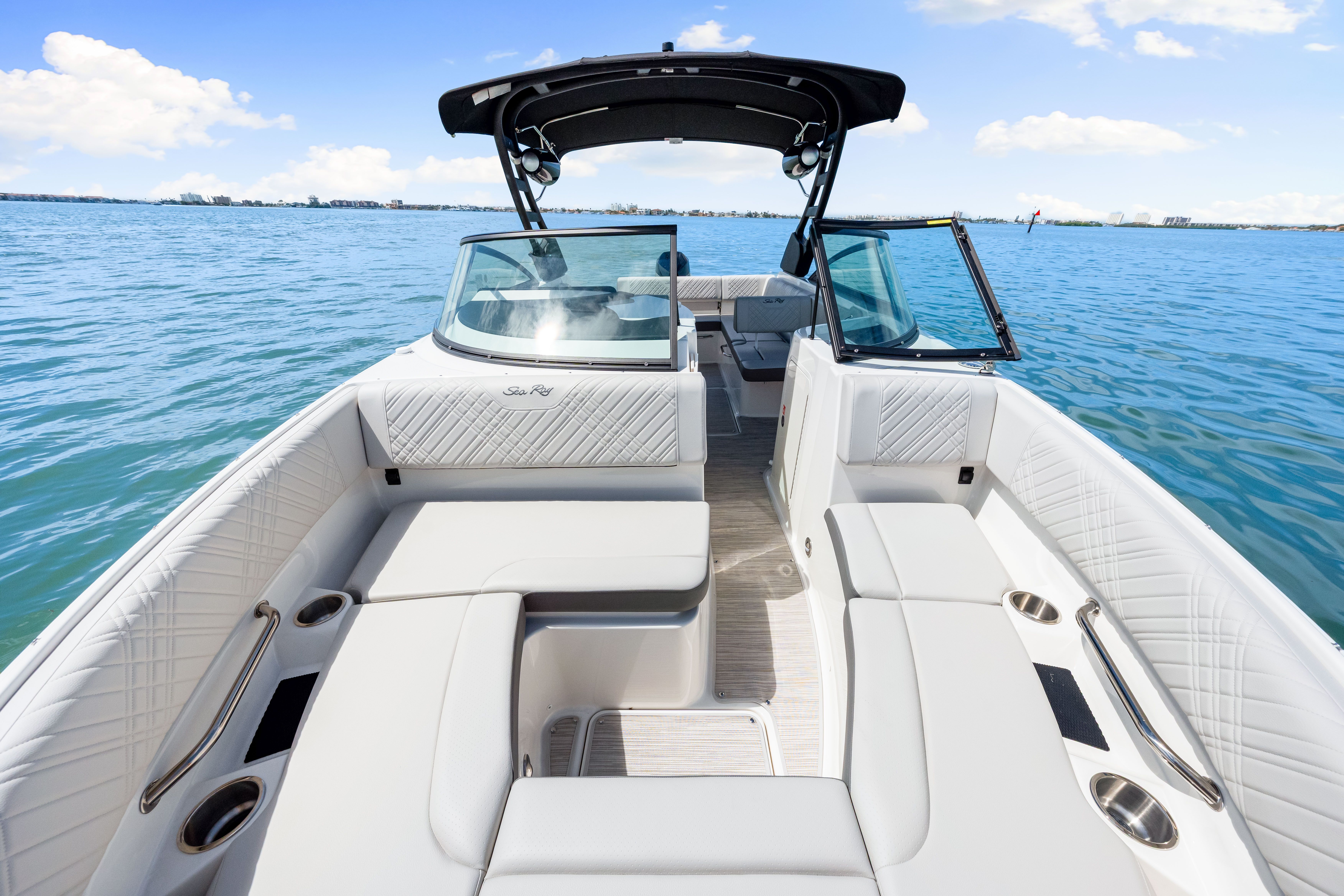 2025 Sea Ray SDX 250 Outboard Image Thumbnail #40