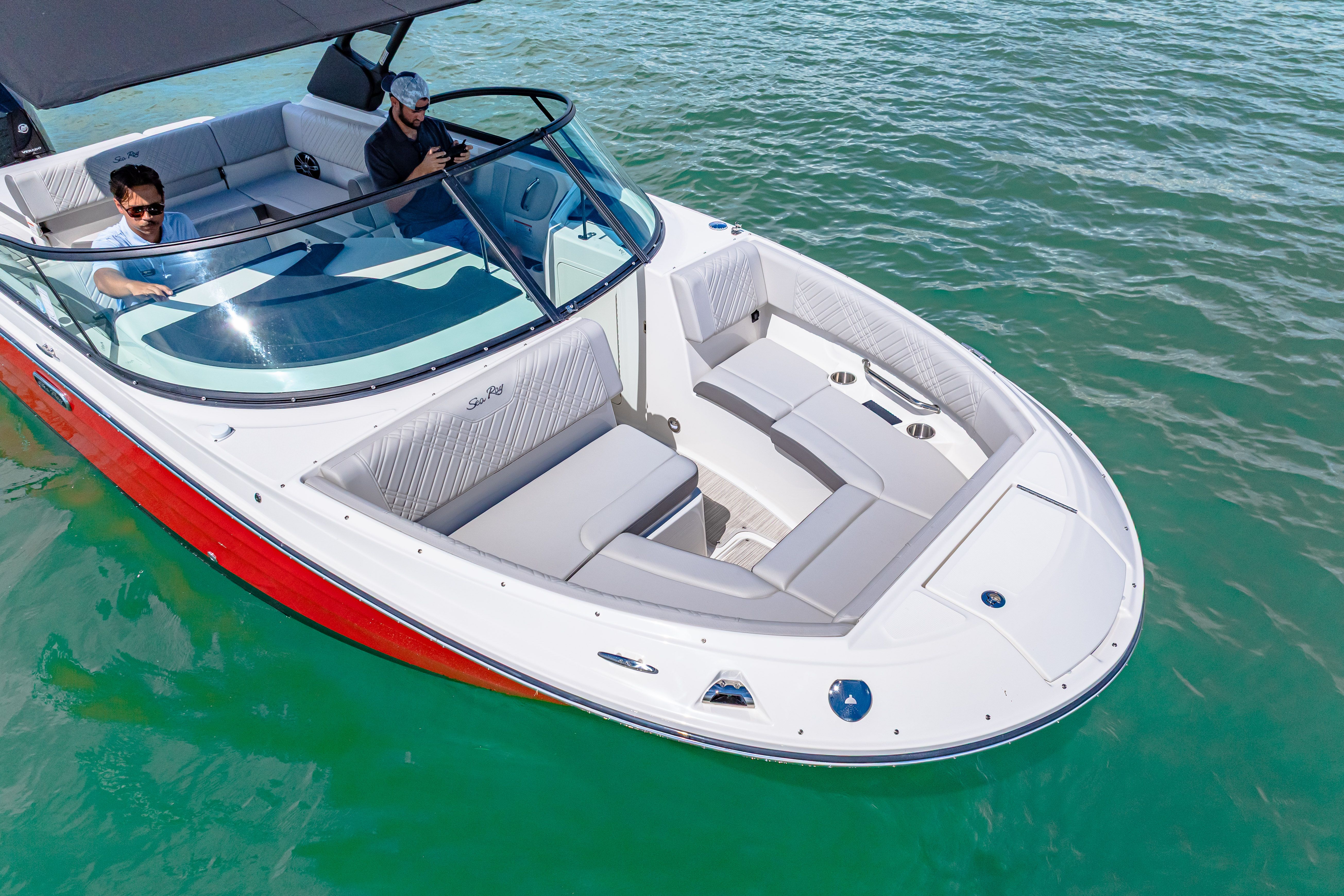 2025 Sea Ray SDX 250 Outboard Image Thumbnail #5