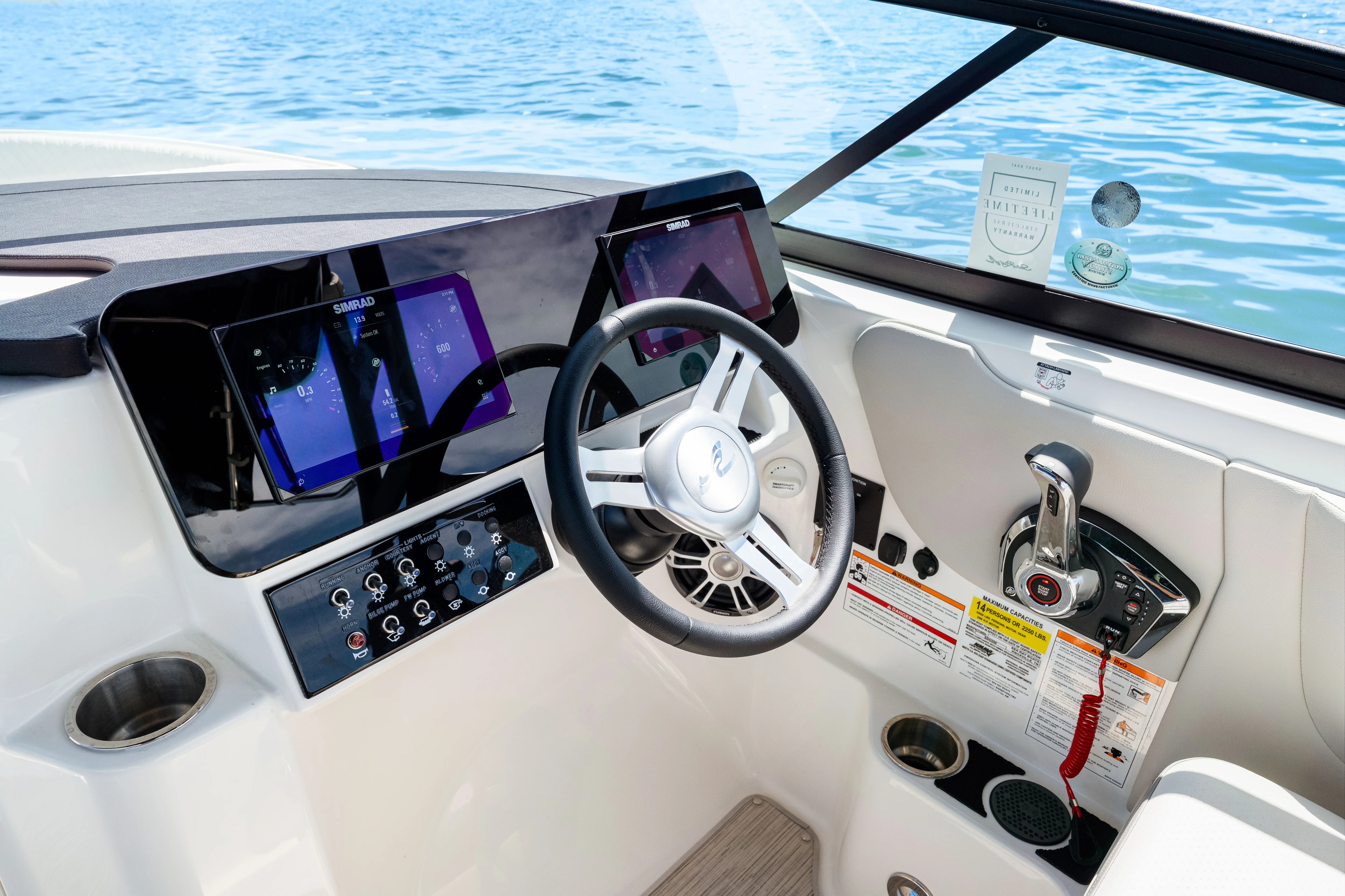 2025 Sea Ray SDX 250 Outboard Image Thumbnail #34