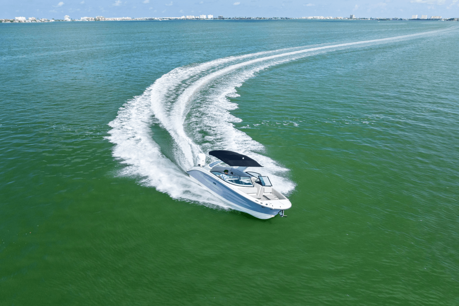 2025 Sea Ray SDX 270 Outboard Image Thumbnail #16
