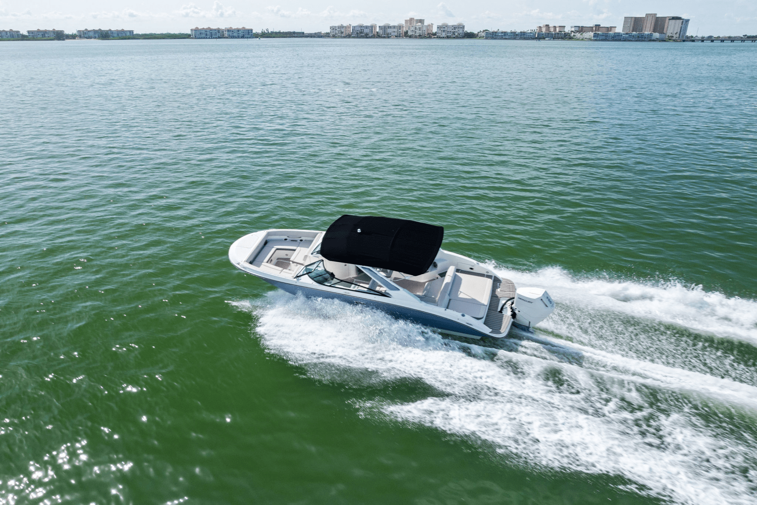 2025 Sea Ray SDX 270 Outboard Image Thumbnail #12