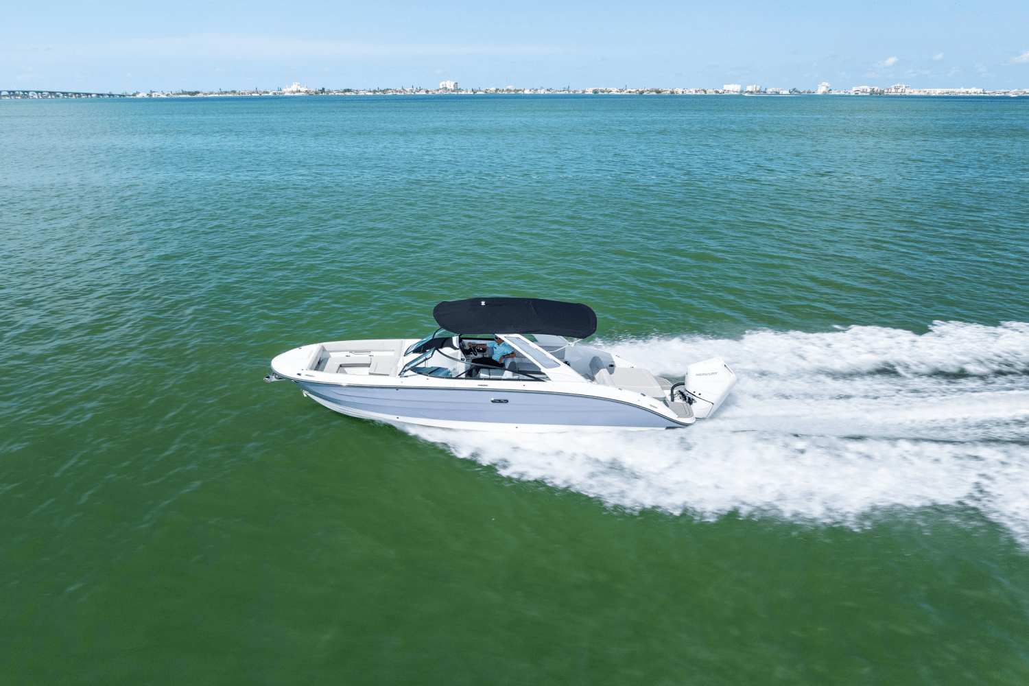 2025 Sea Ray SDX 270 Outboard Image Thumbnail #15