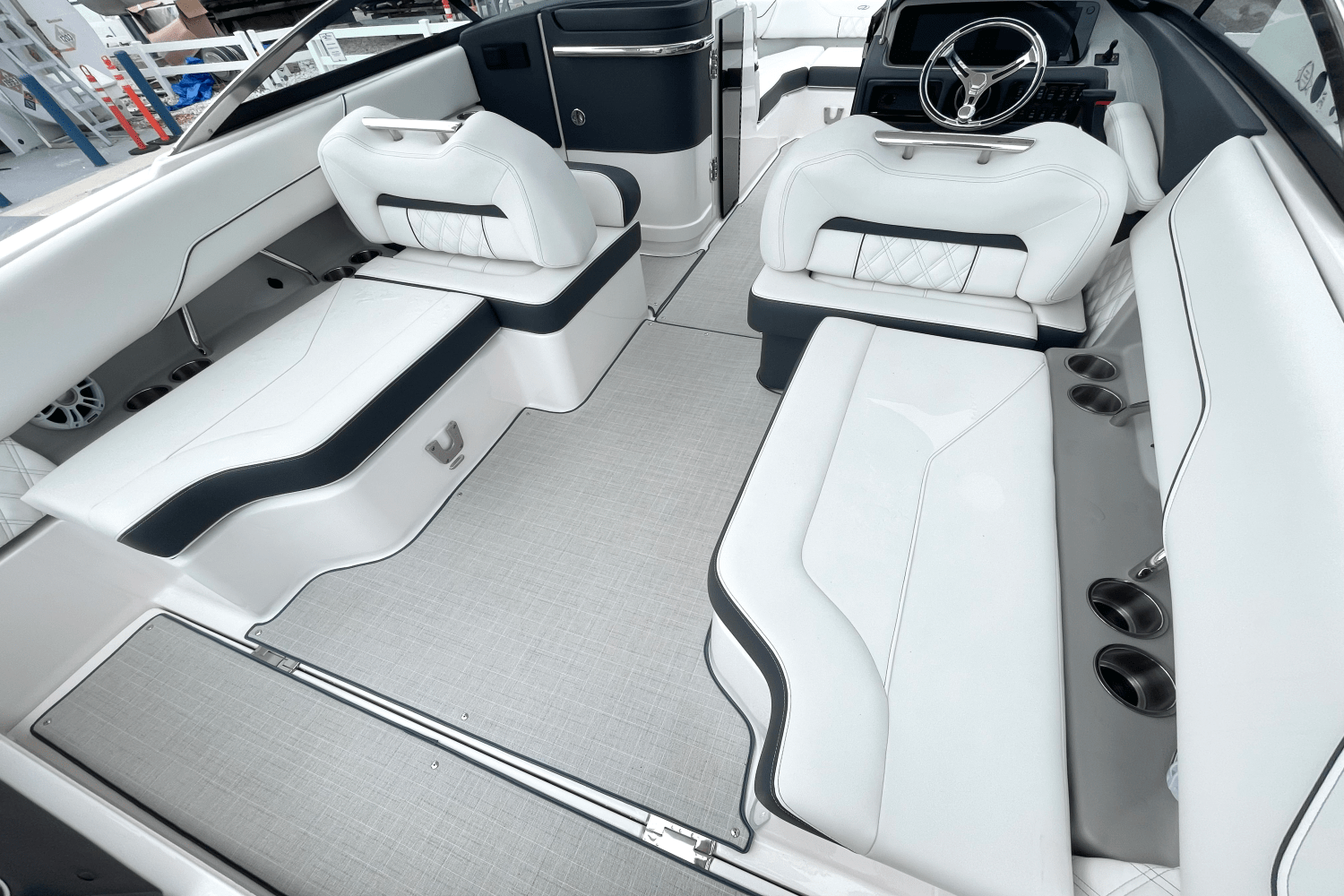 2025 Regal LX4 Image Thumbnail #10