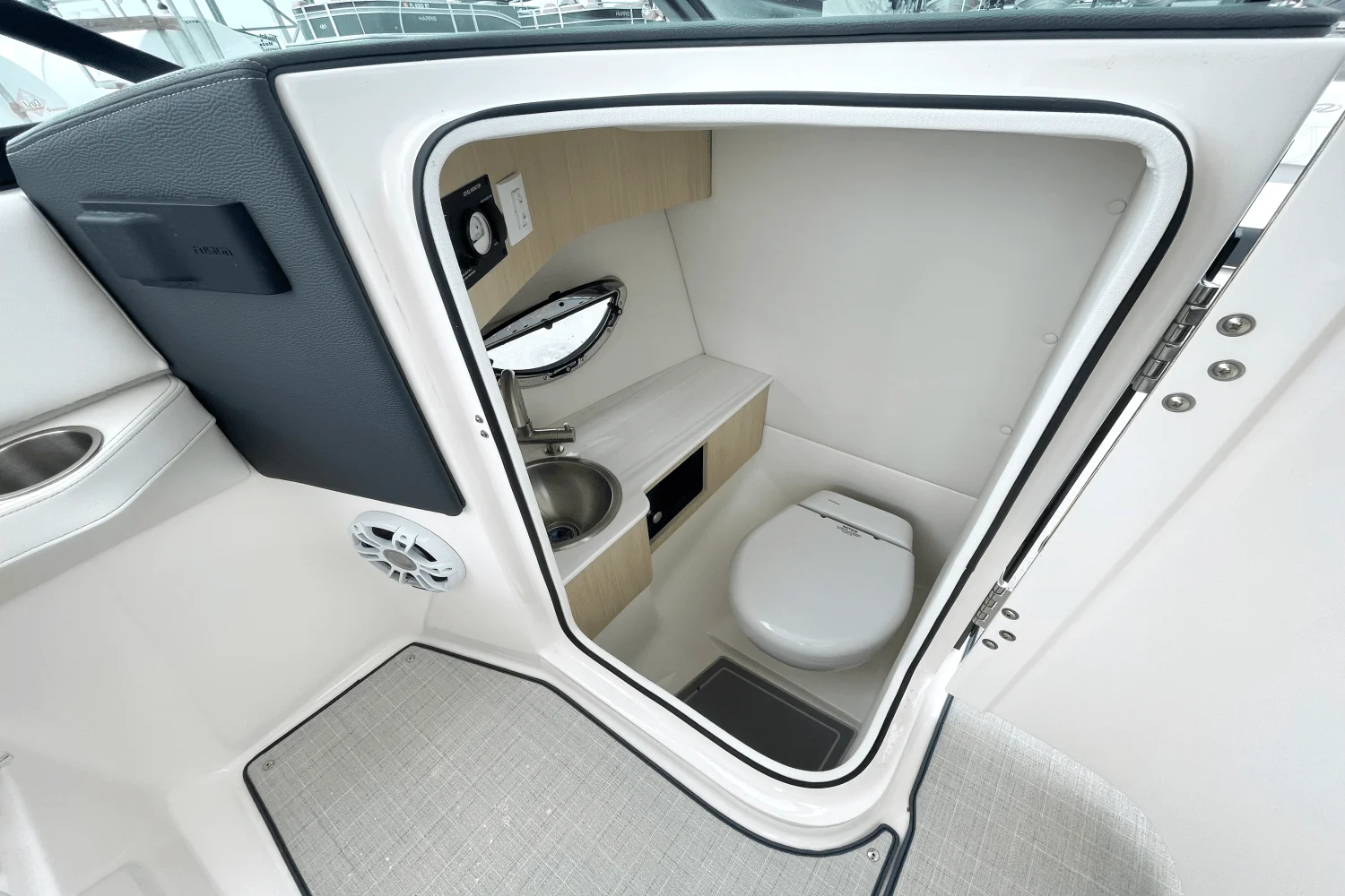 2025 Regal LX4 Image Thumbnail #20