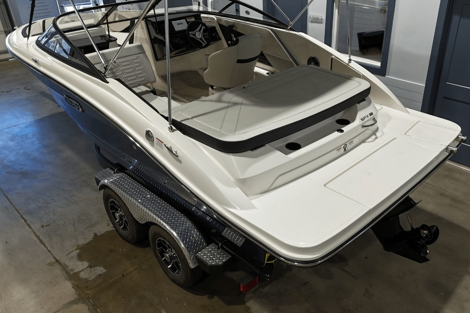 2025 Sea Ray SPX 190 Image Thumbnail #7