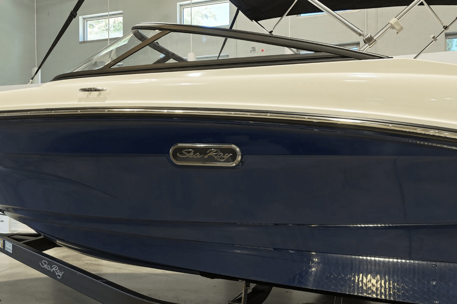 2025 Sea Ray SPX 190 Image Thumbnail #6