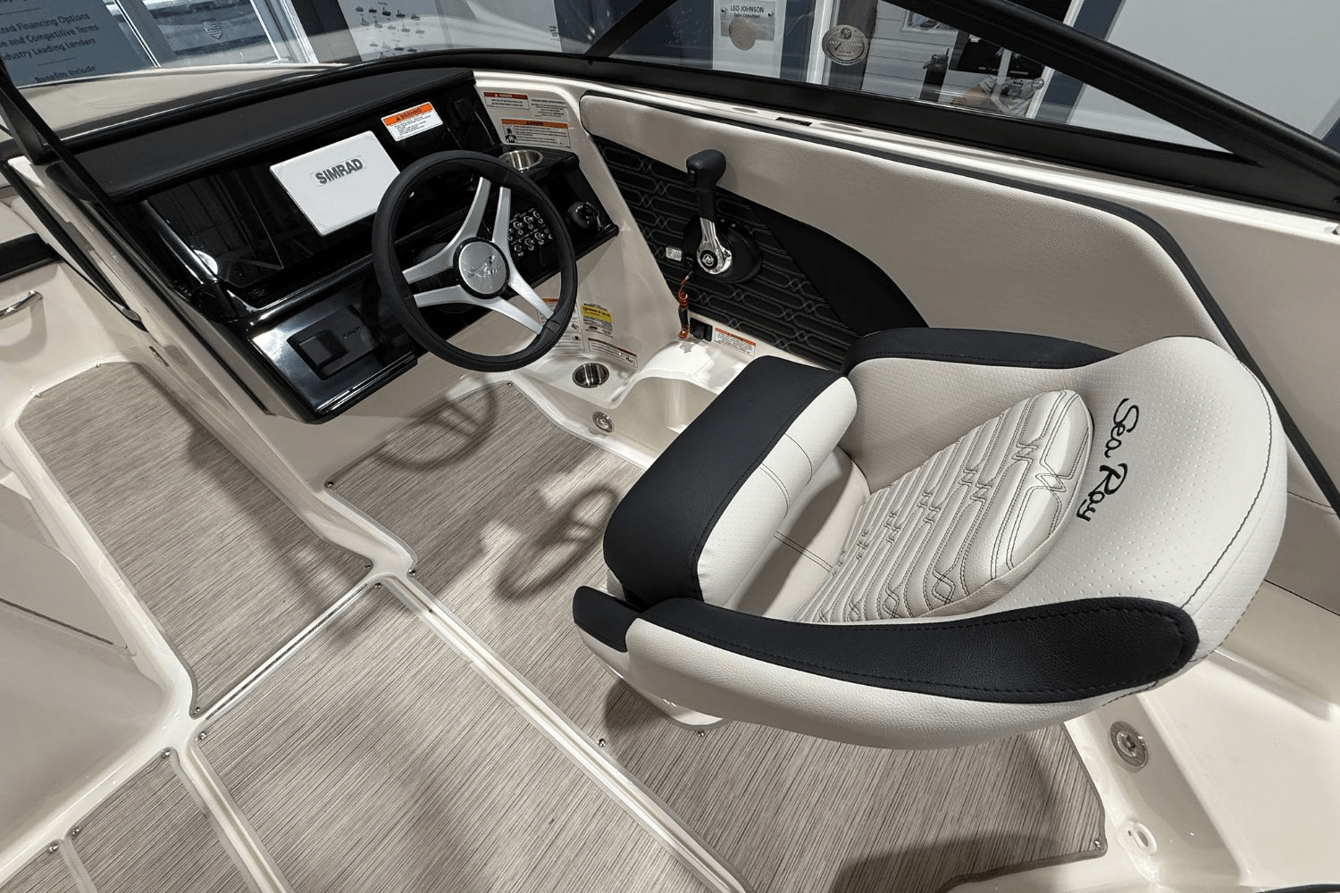 2025 Sea Ray SPX 190 Image Thumbnail #18