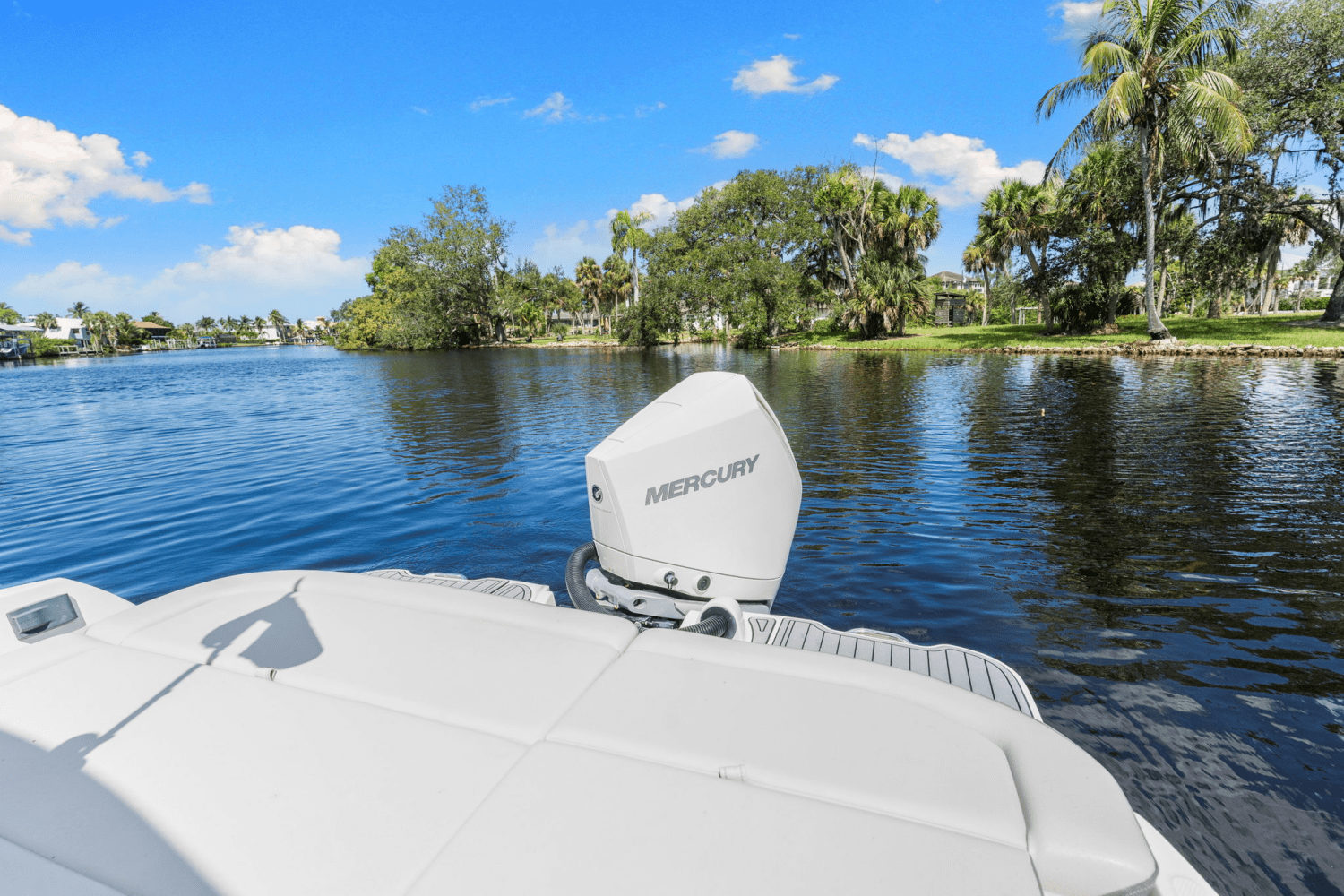 2021 Sea Ray 270 SD-OB Image Thumbnail #22