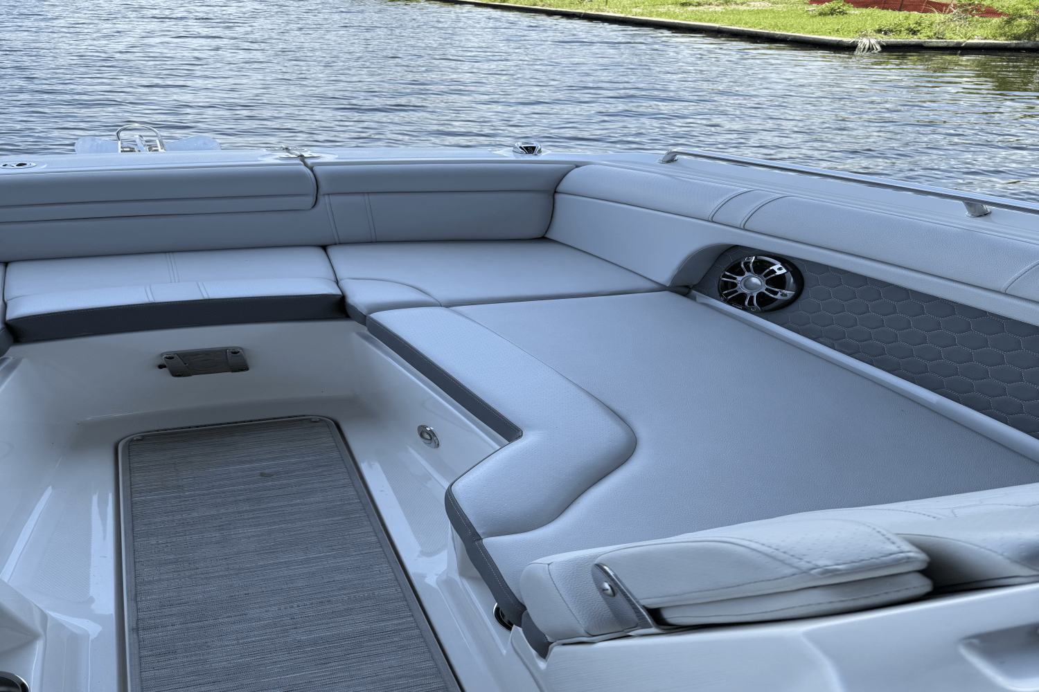 2021 Sea Ray 270 SD-OB Image Thumbnail #17