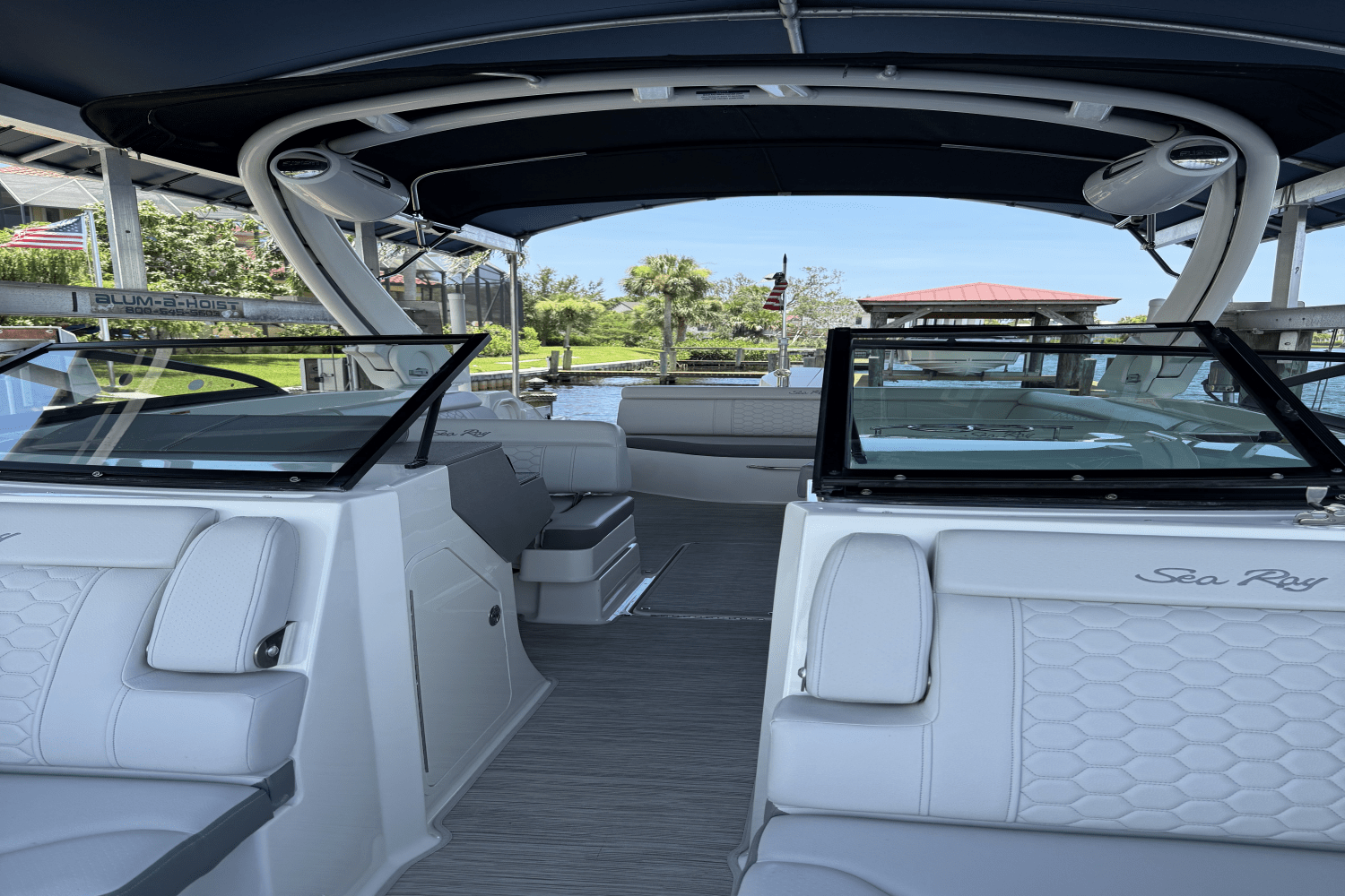 2021 Sea Ray 270 SD-OB Image Thumbnail #18