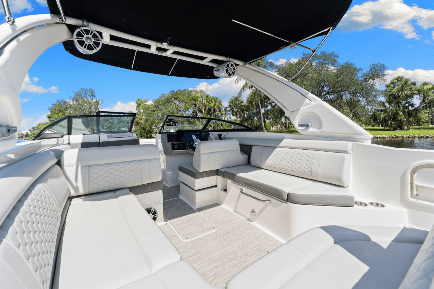 2021 Sea Ray 270 SD-OB Image Thumbnail #11