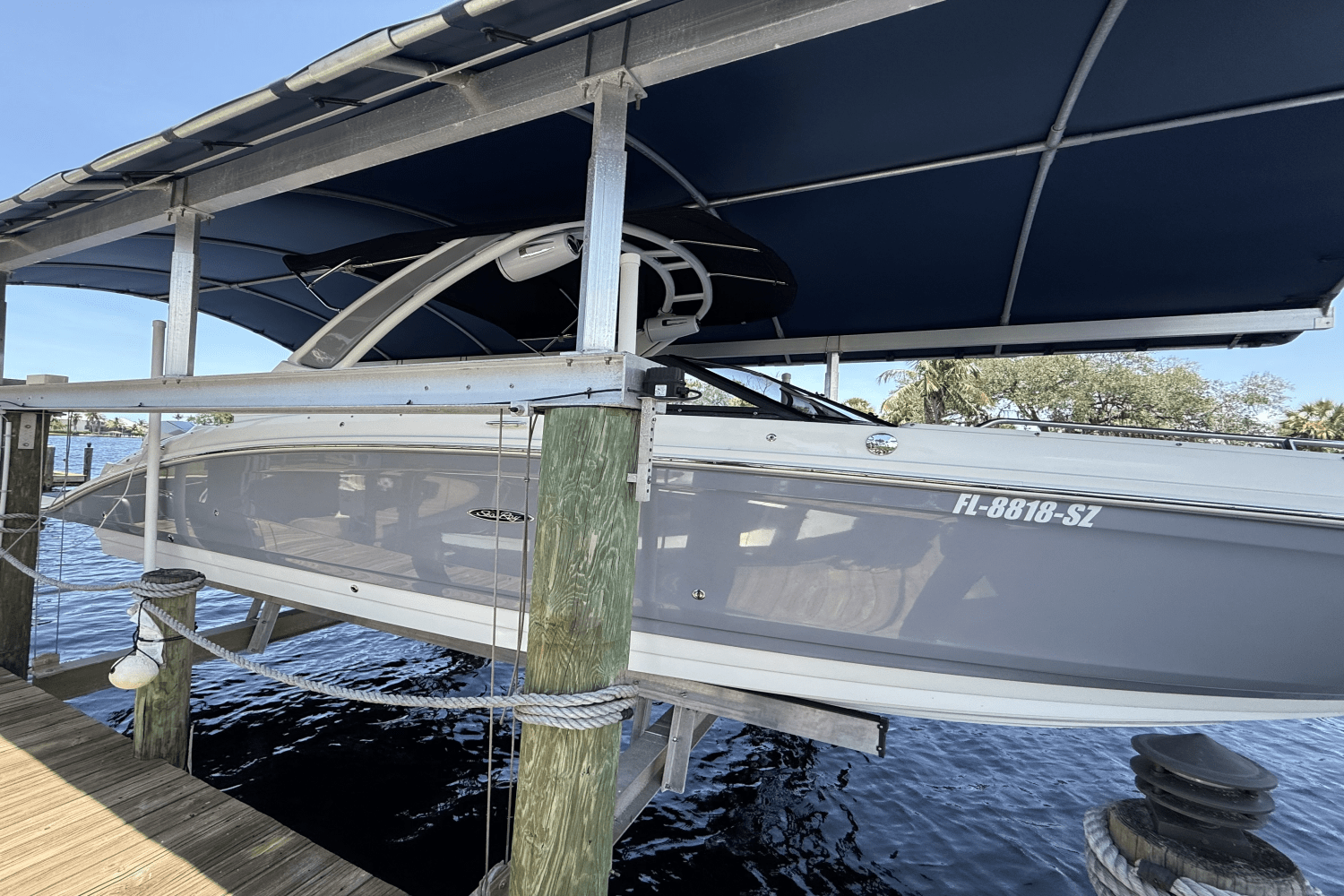 2021 Sea Ray 270 SD-OB Image Thumbnail #1