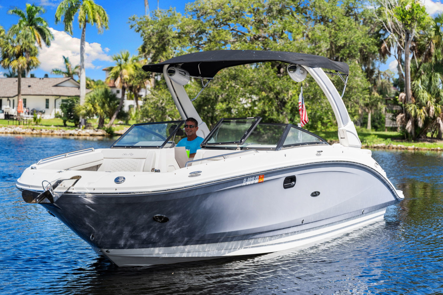 2021 Sea Ray 270 SD-OB Image Thumbnail #1