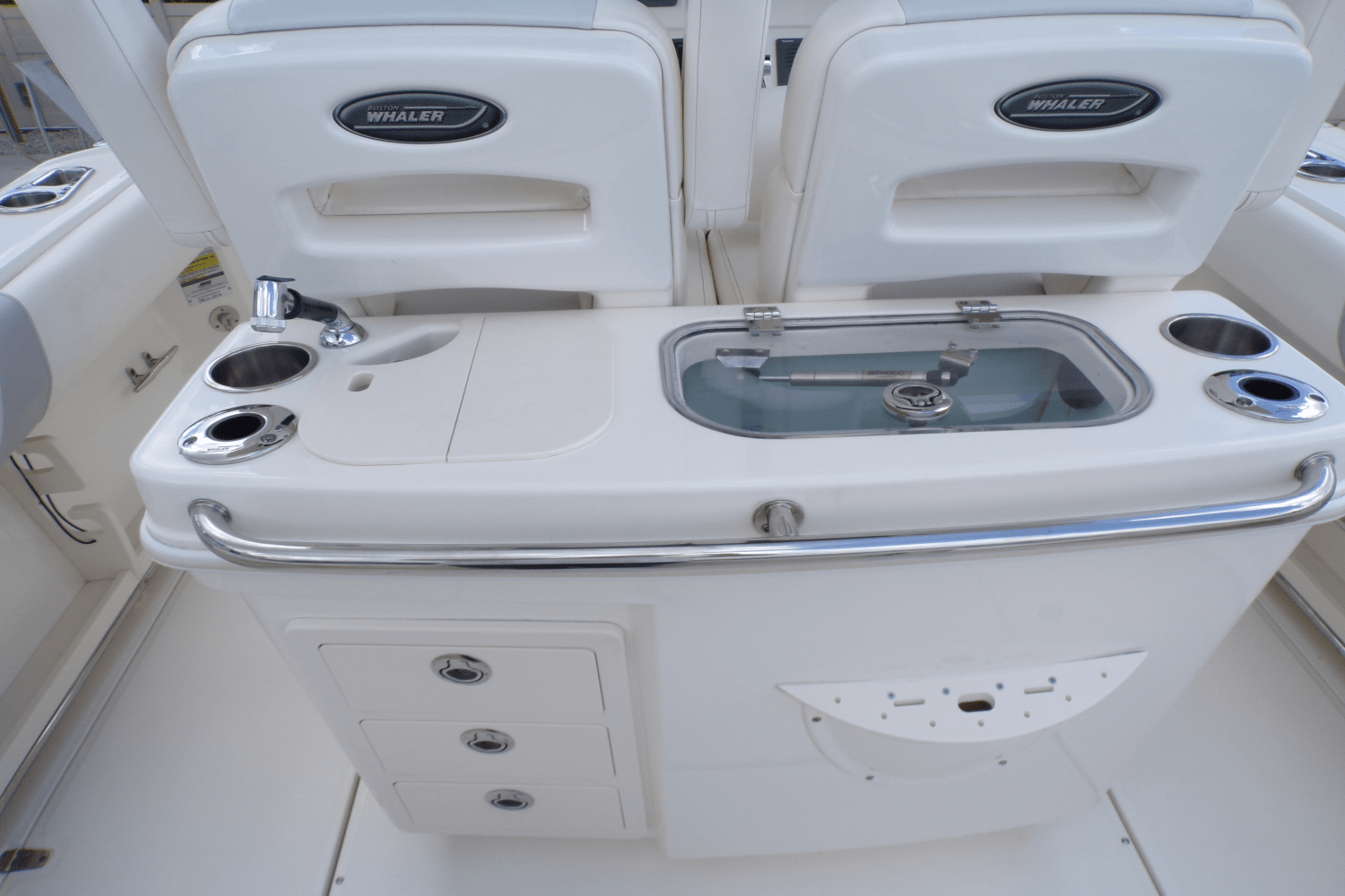 2009 Boston Whaler 250 OUTRAGE Image Thumbnail #41