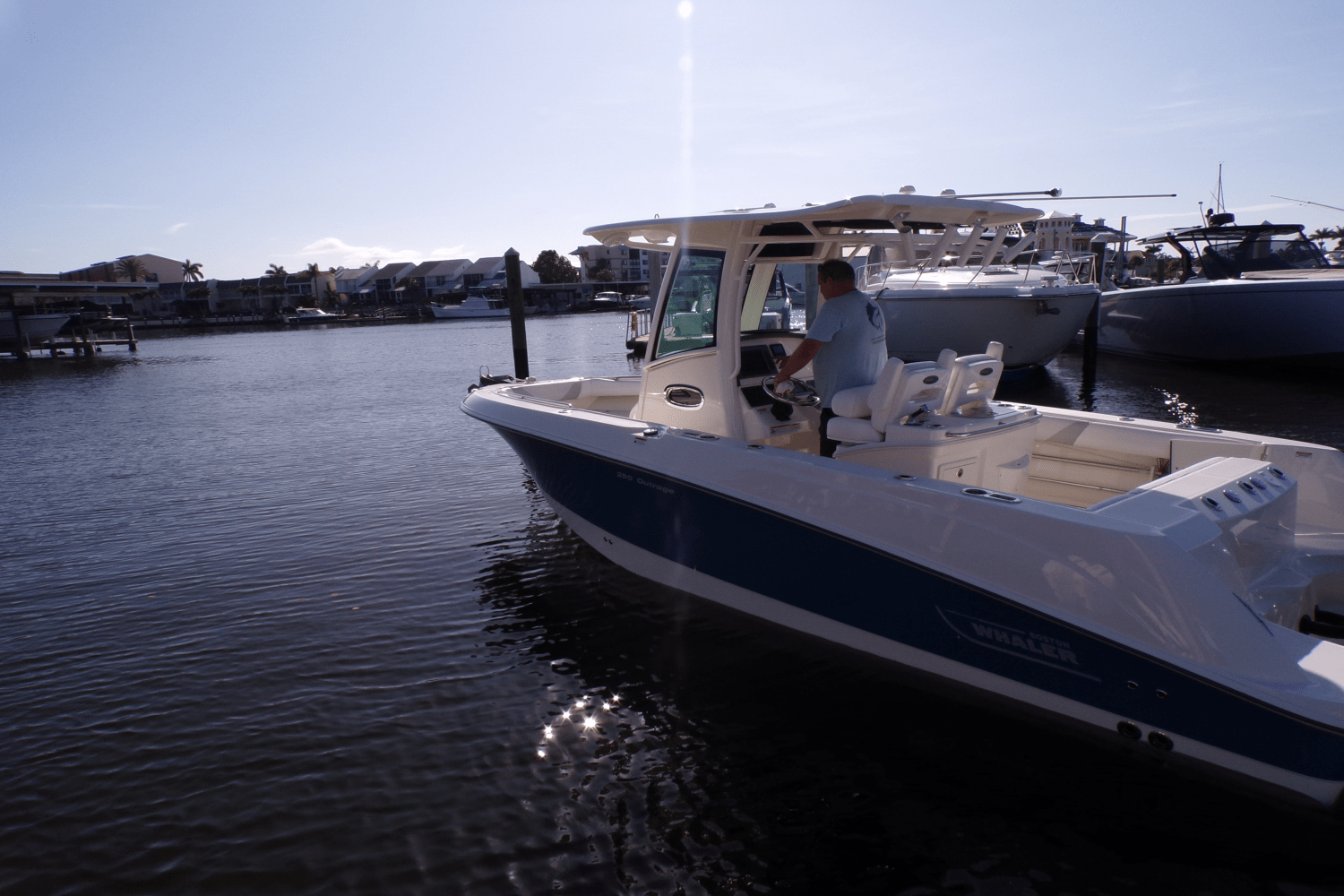 2009 Boston Whaler 250 OUTRAGE Image Thumbnail #6