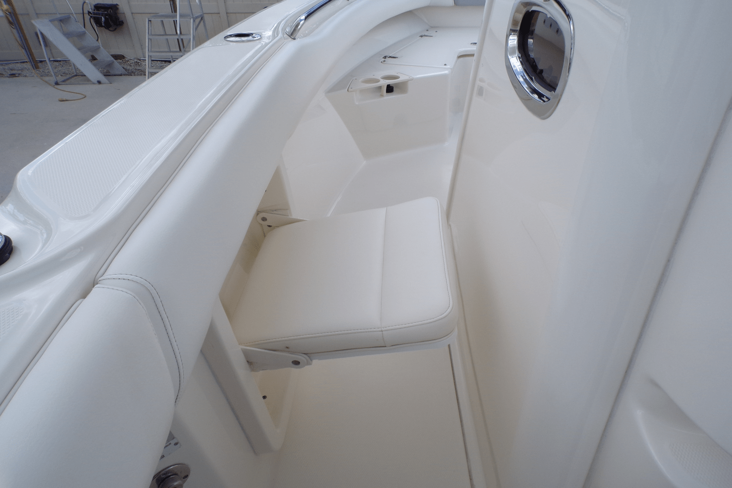 2009 Boston Whaler 250 OUTRAGE Image Thumbnail #60