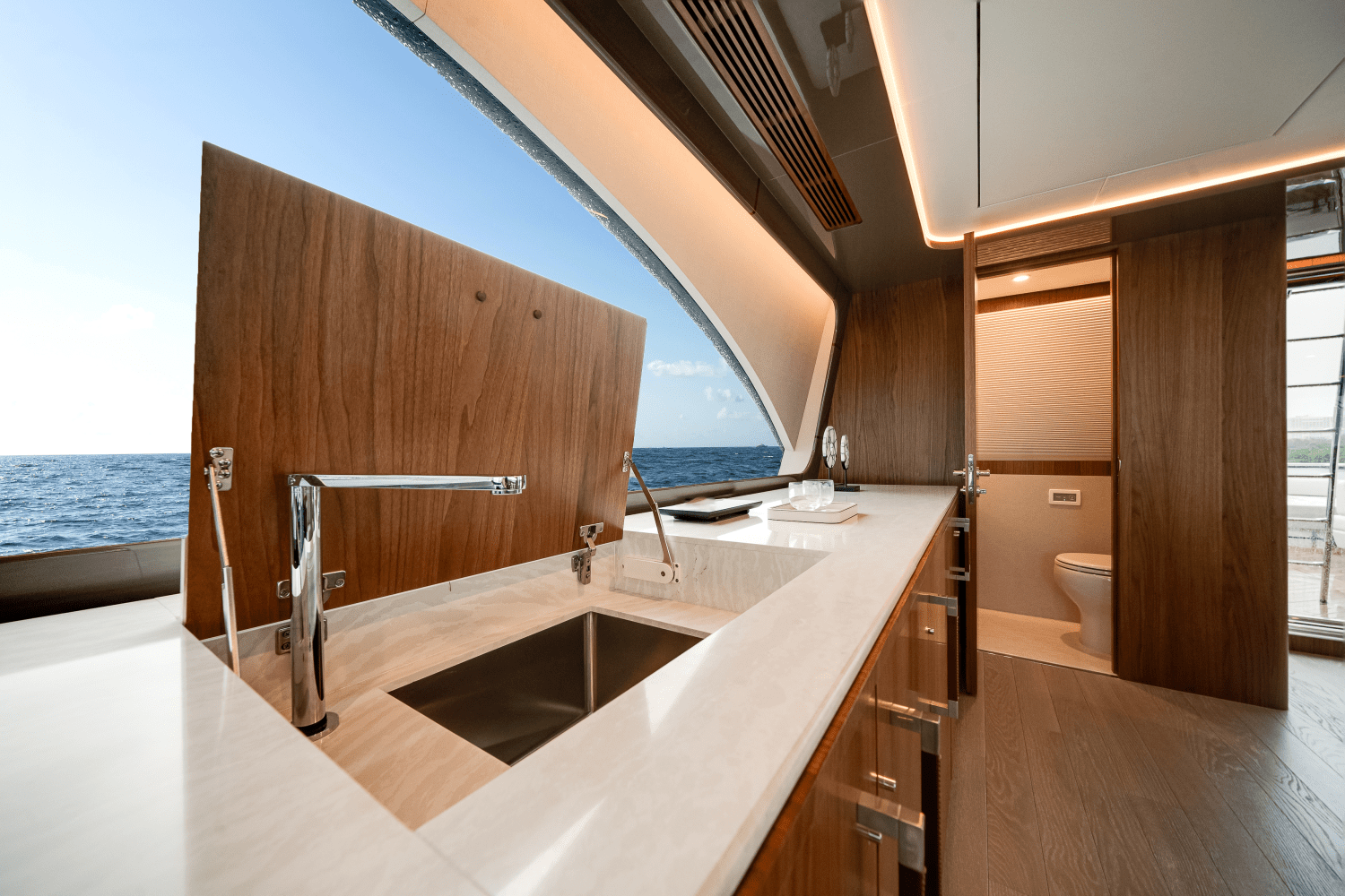 2025 Ocean Alexander 27R Image Thumbnail #80