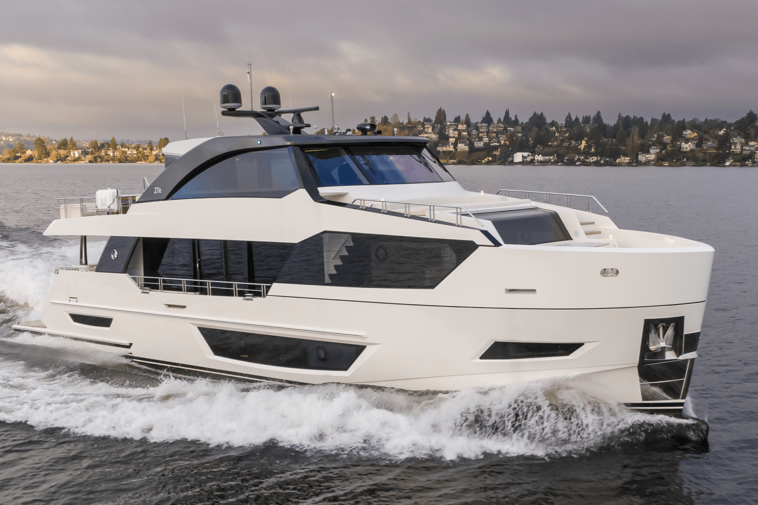 2025 Ocean Alexander 27R Image Thumbnail #17
