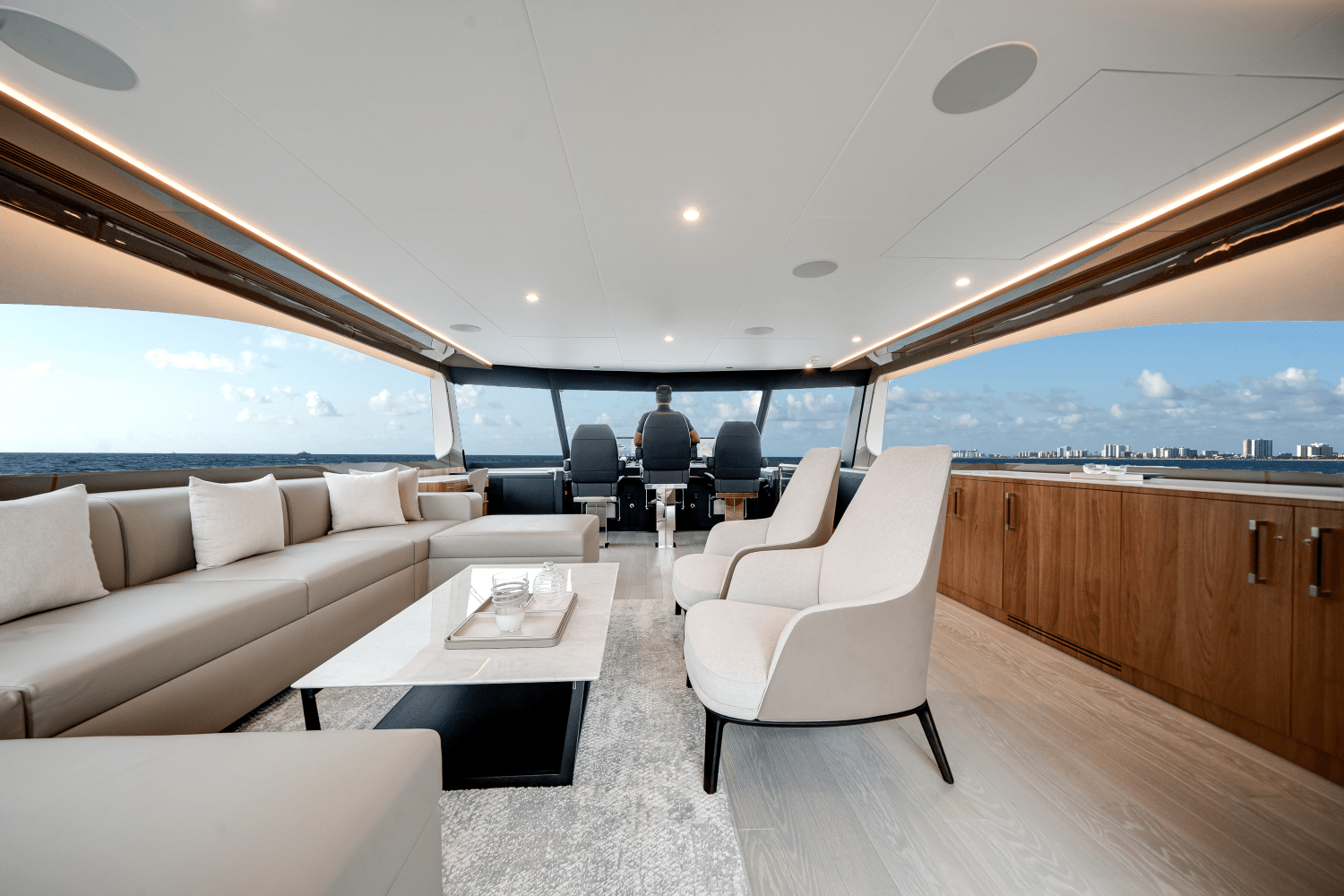 2025 Ocean Alexander 27R Image Thumbnail #72