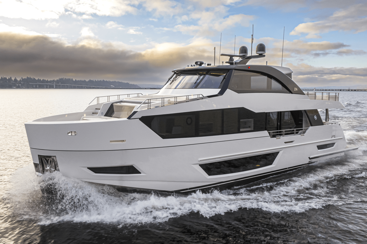 2025 Ocean Alexander 27R Image Thumbnail #13