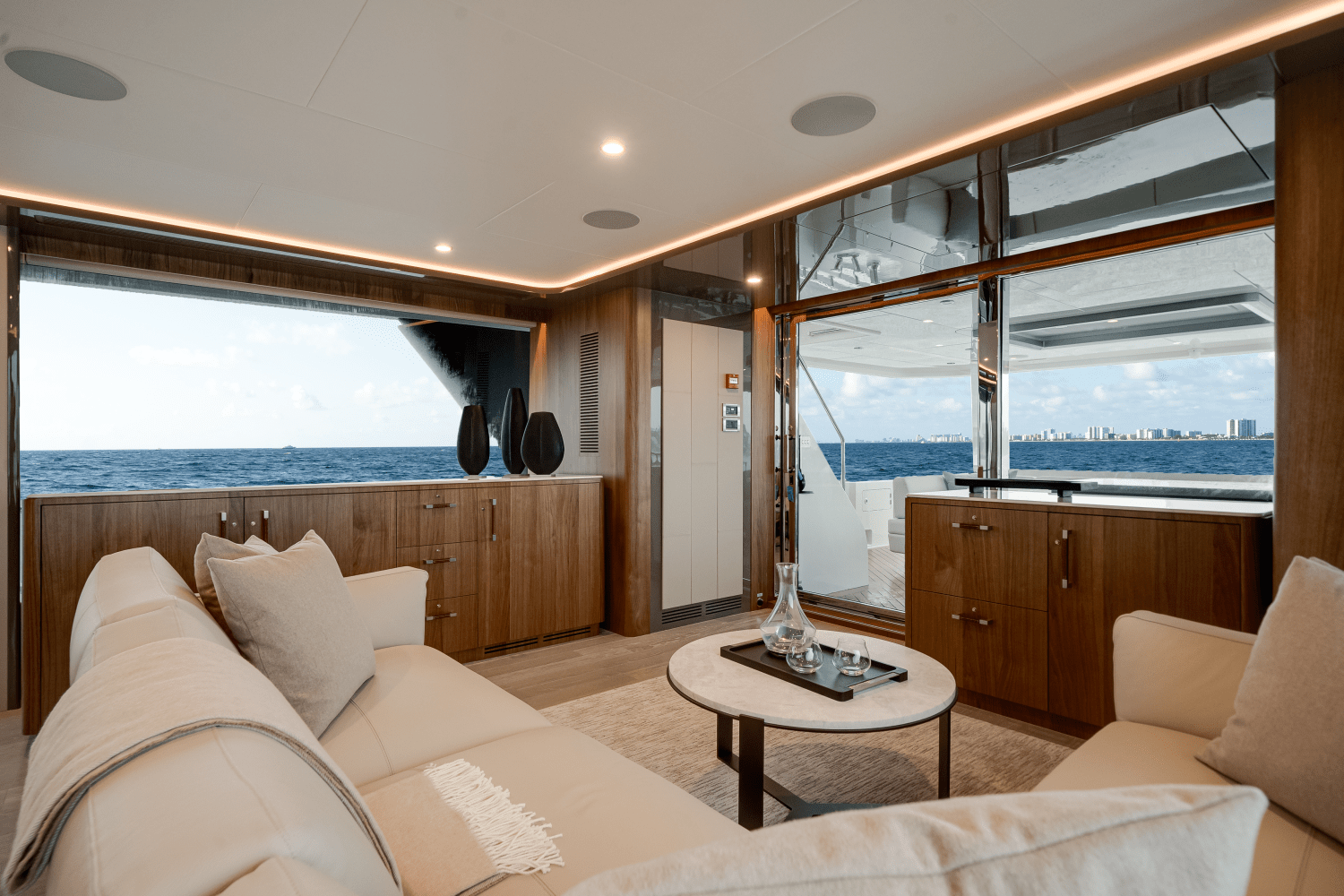 2025 Ocean Alexander 27R Image Thumbnail #63